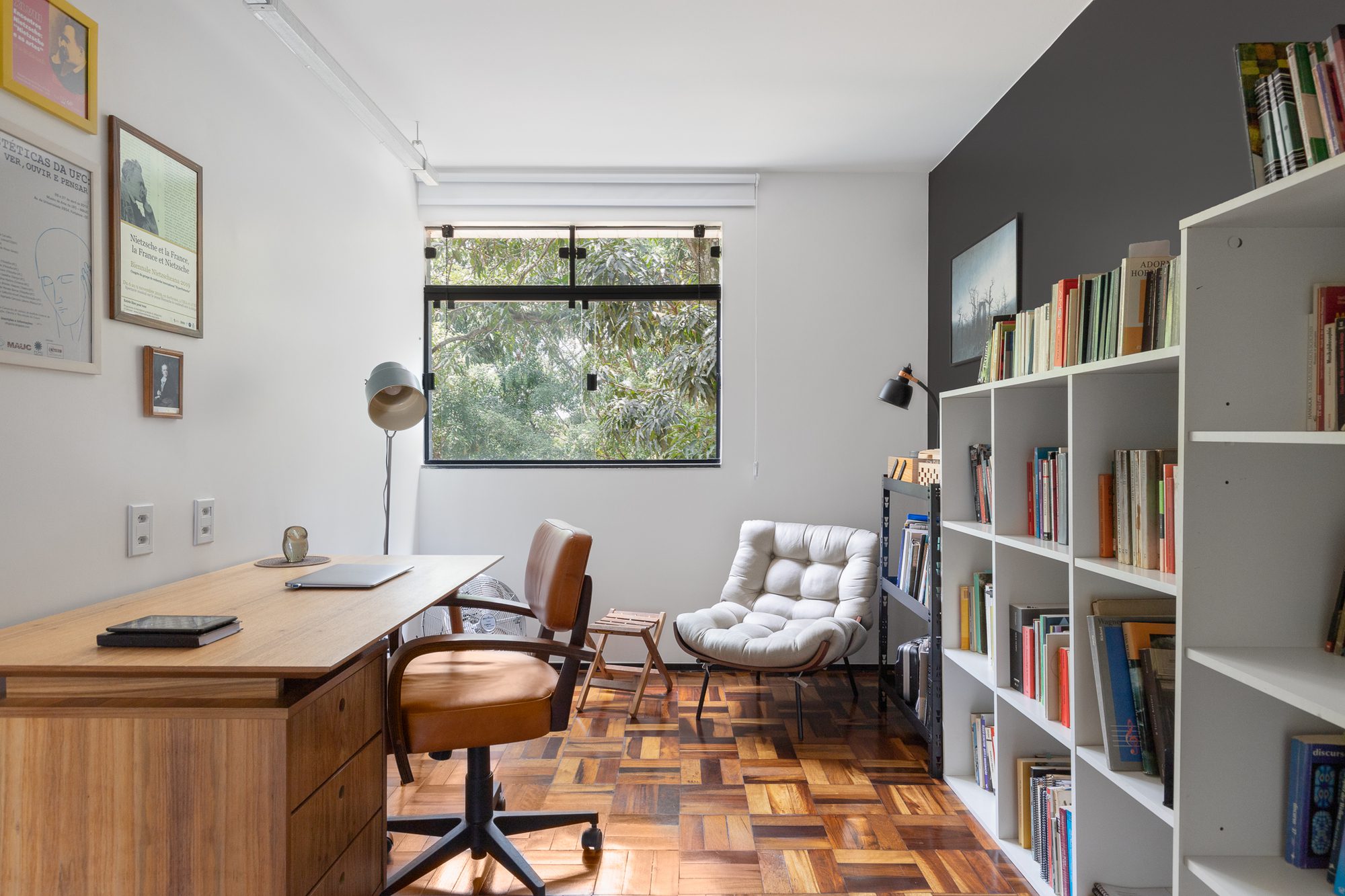 Nietzsche Apartment