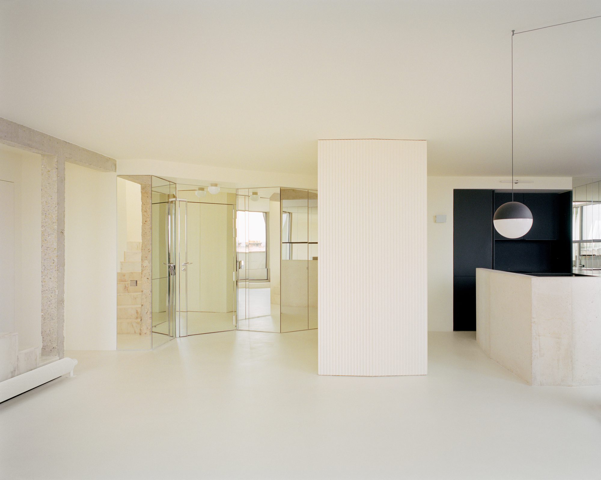 The Edge Apartment
