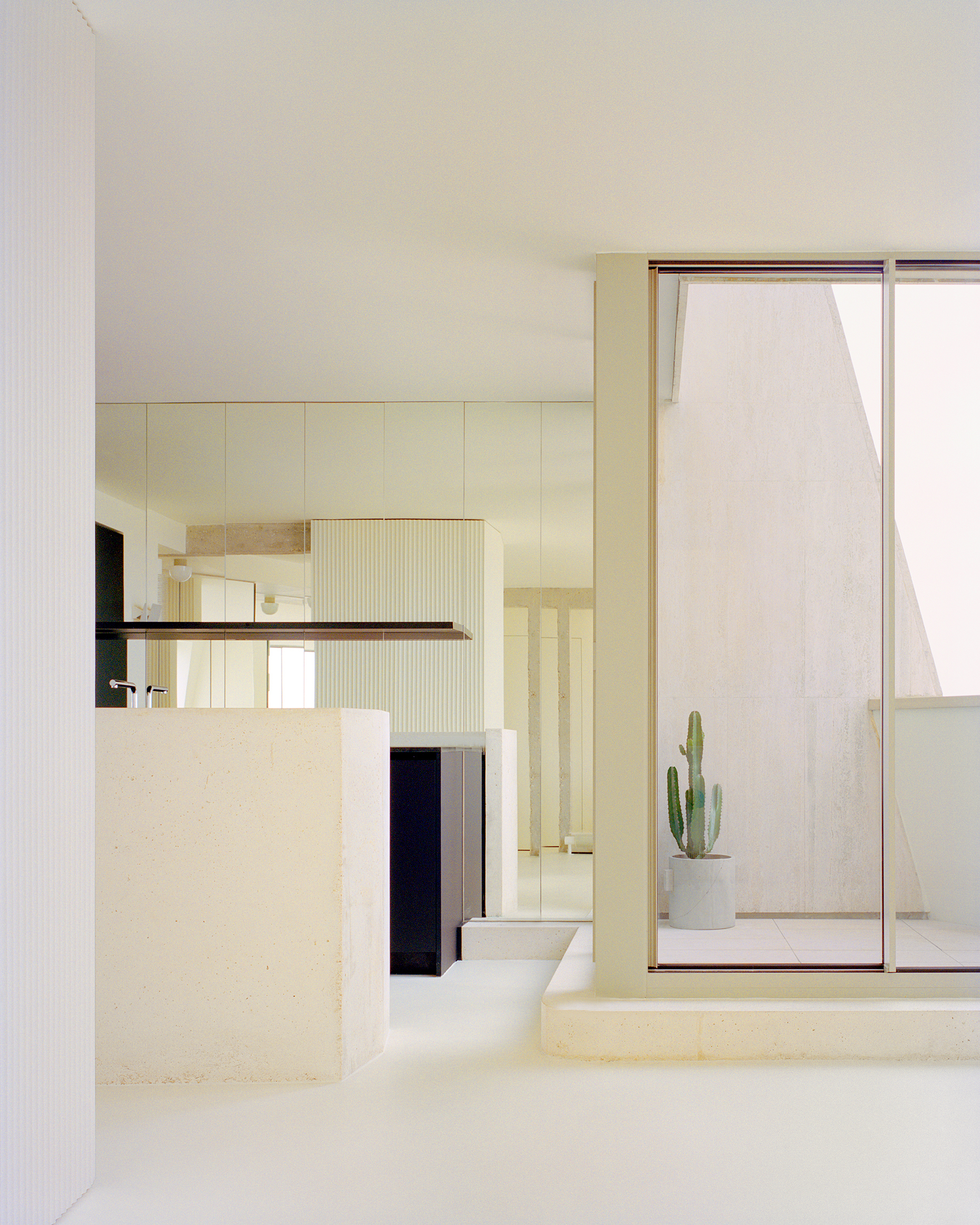 The Edge Apartment