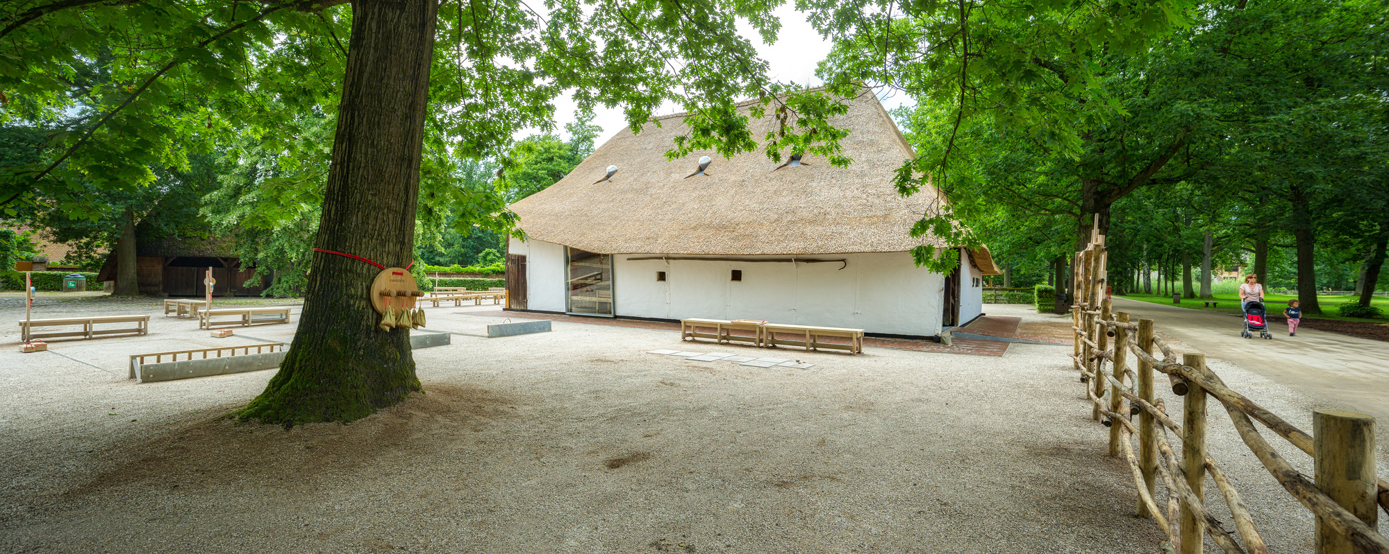 Volkssportenschuur Folk Sports Barn