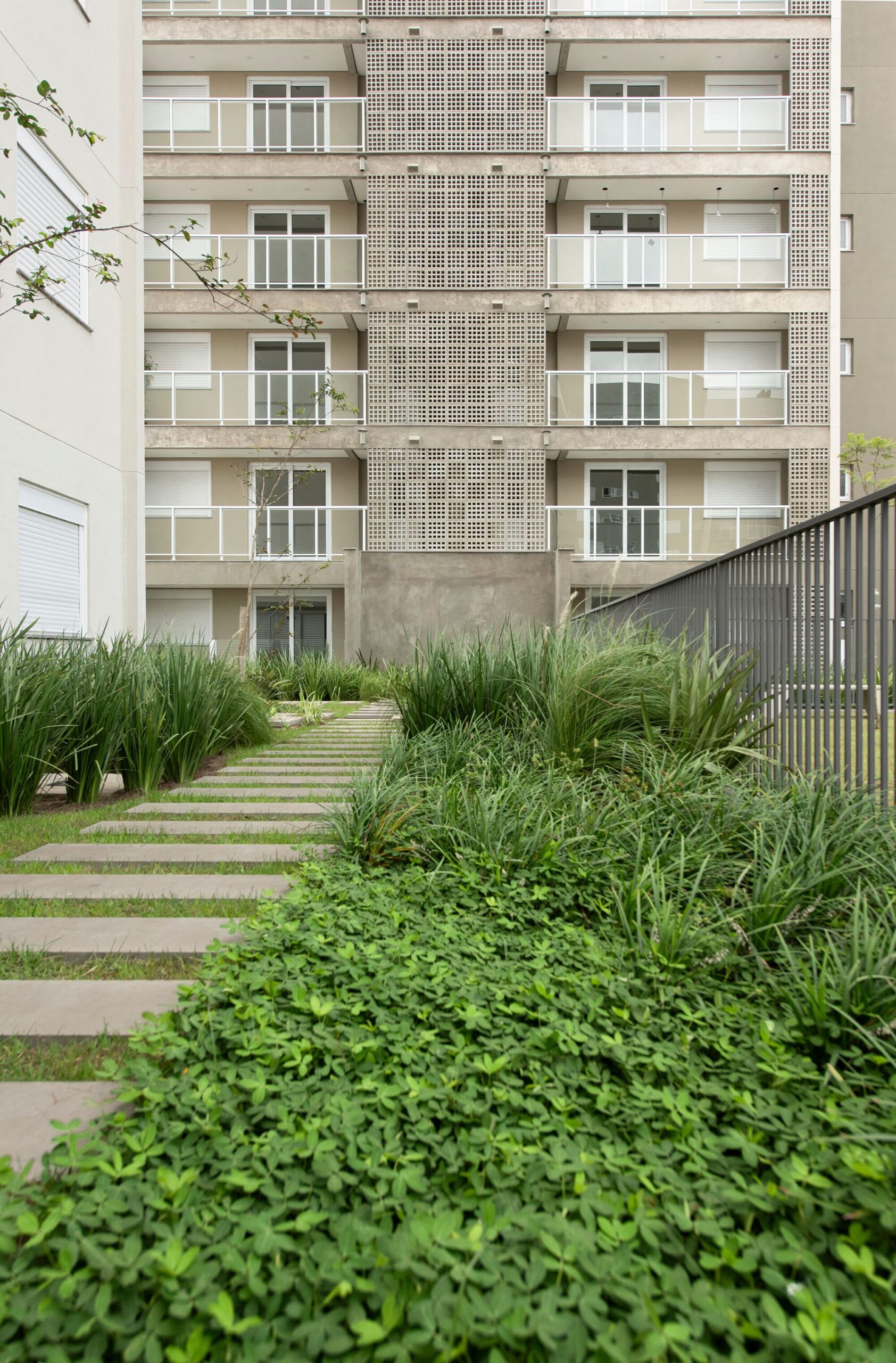 Viver Quartier Residential Complex