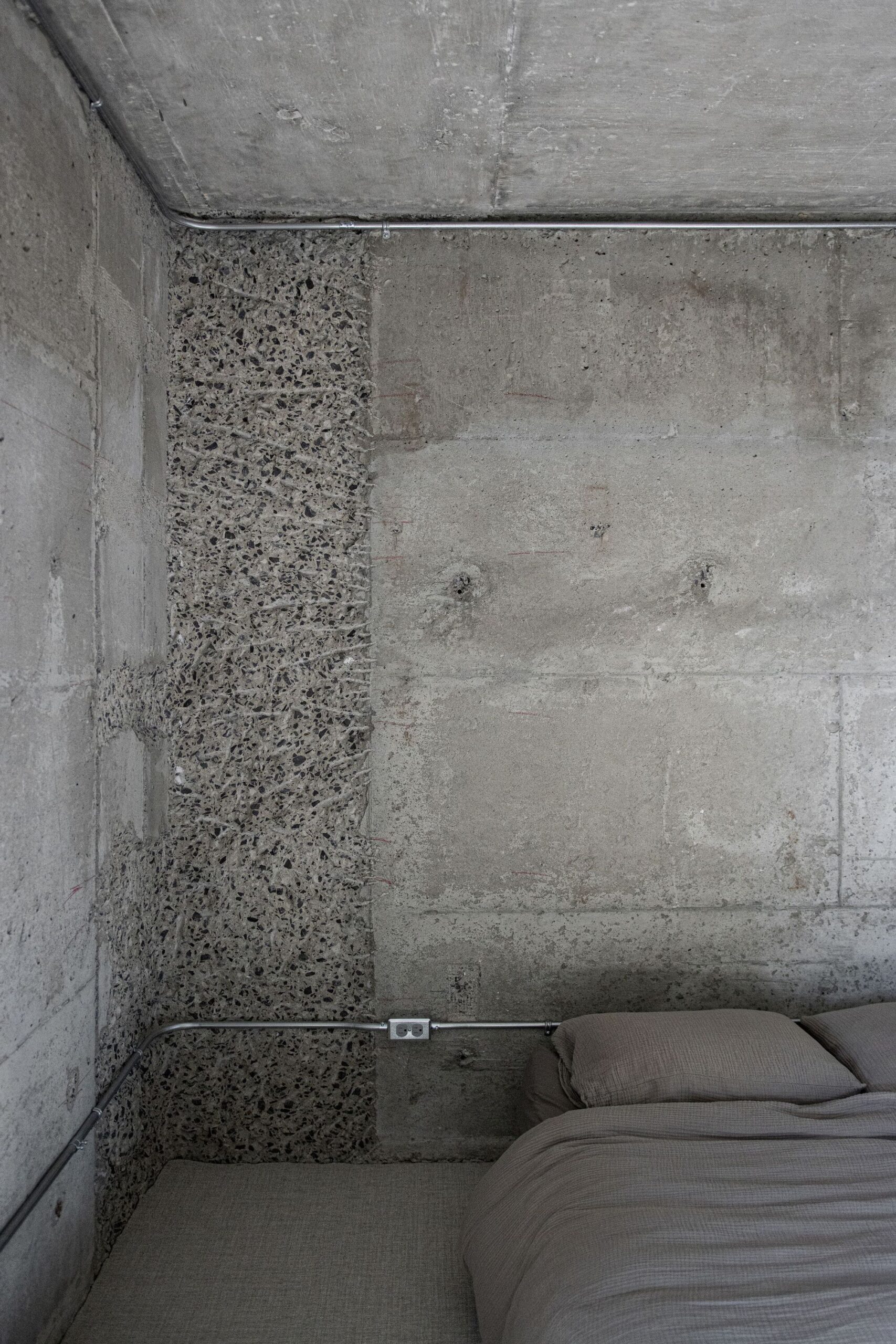 Bruj Creative Laboratory Apartment