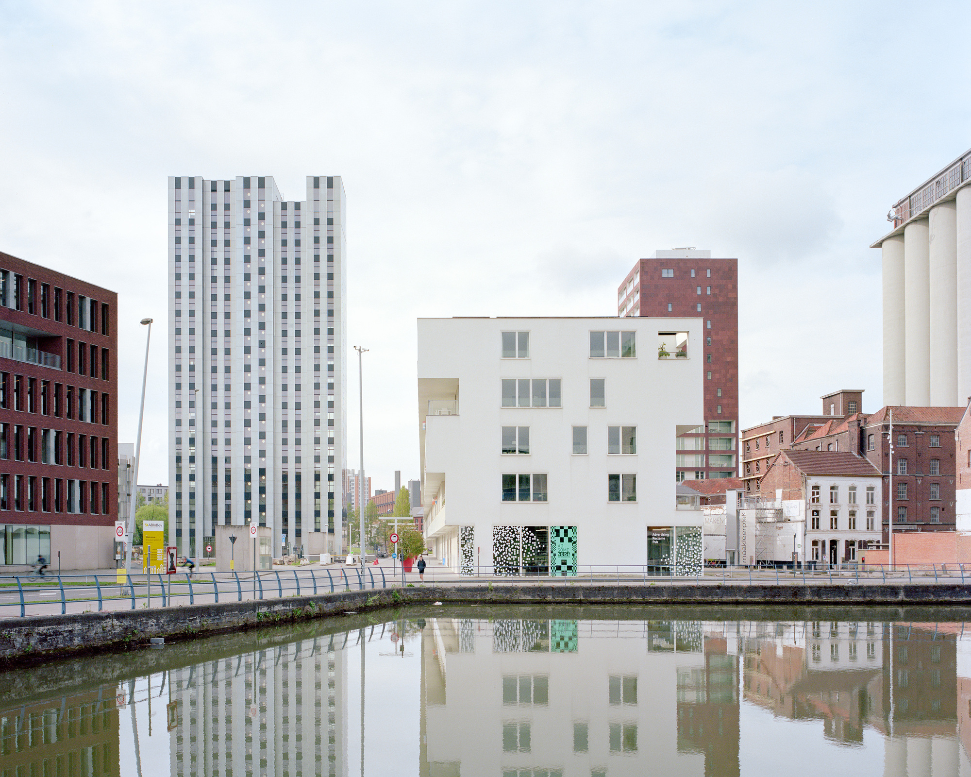 Tweewater Housing