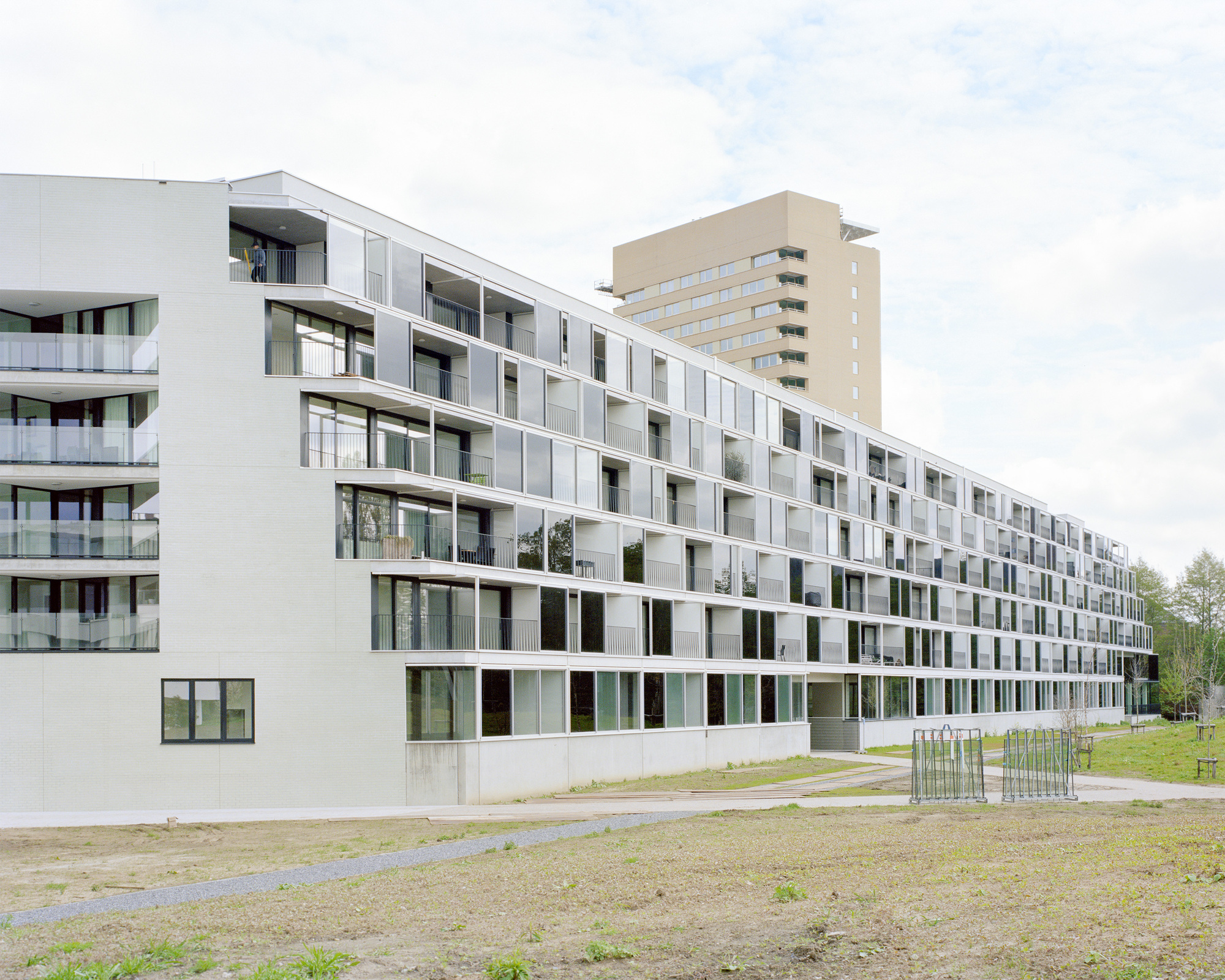 Tweewater Housing