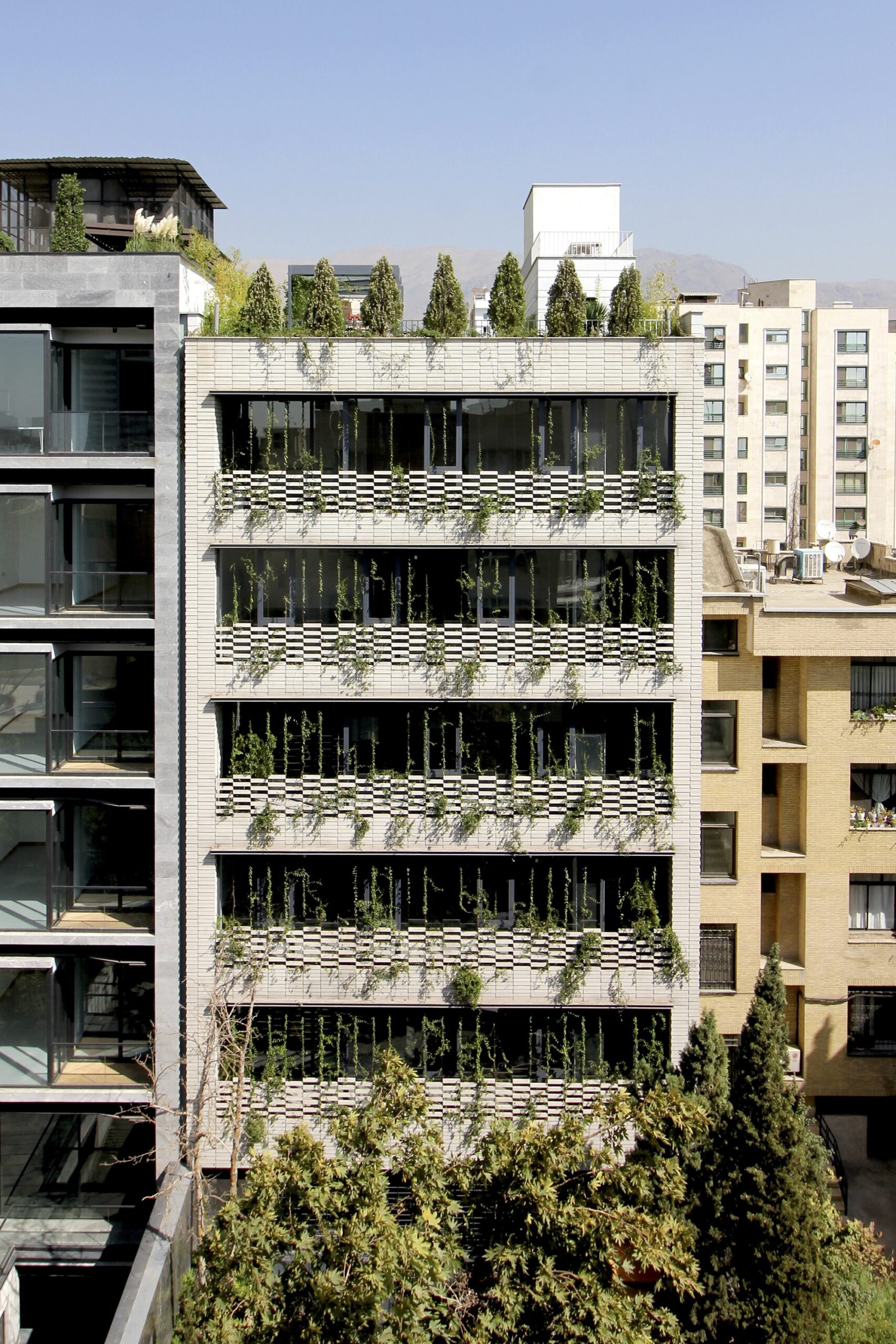 SARVESTAN Apartments