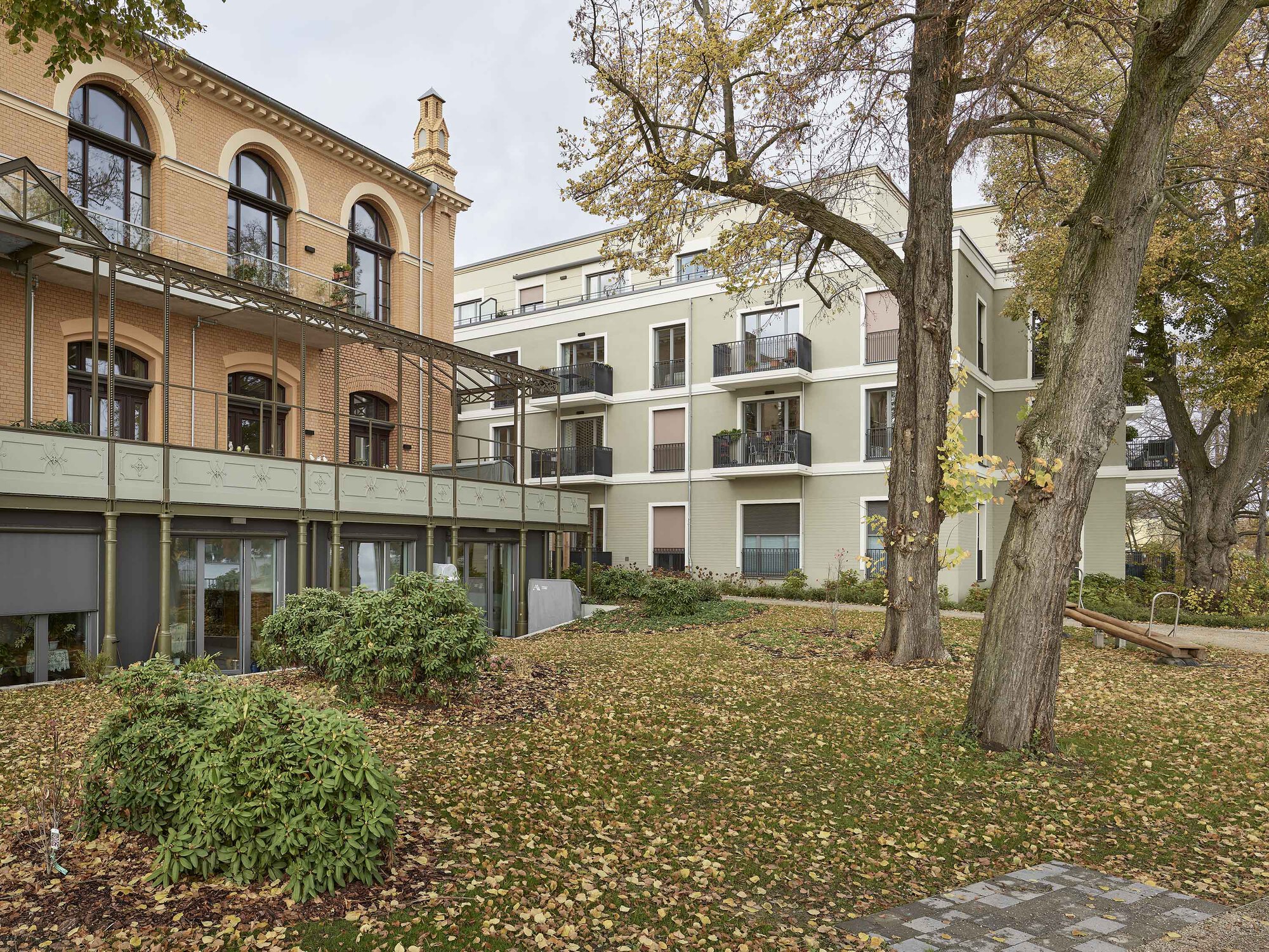 VILVIF Senior Residence