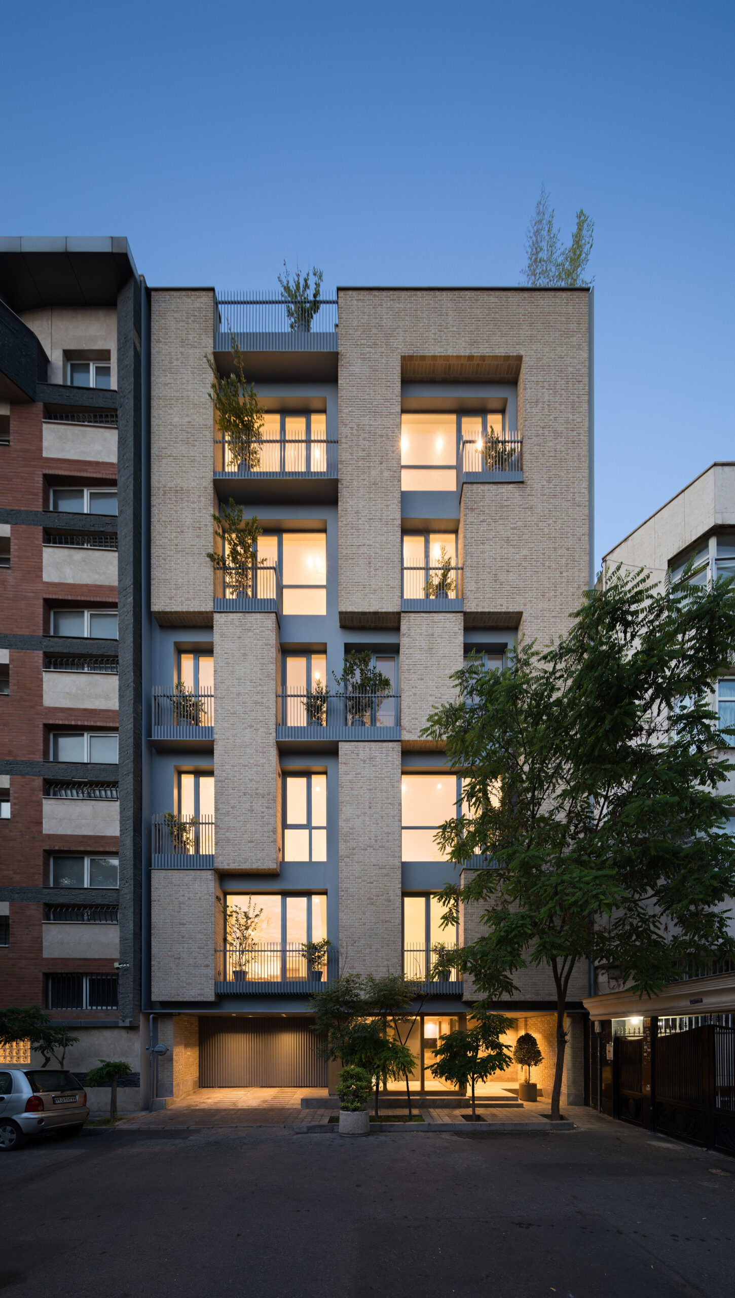 #10 Apartment