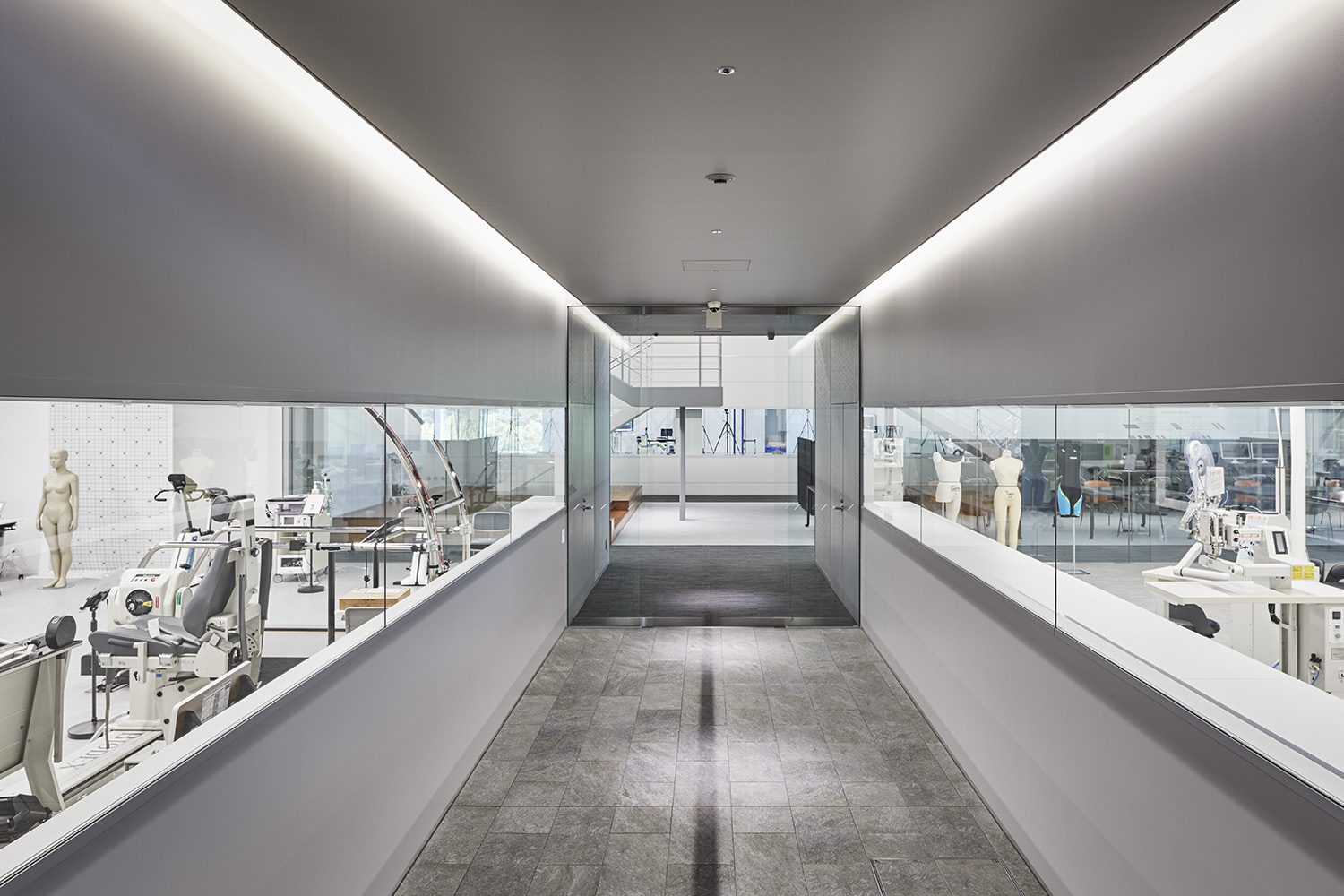 Descente Innovation Studio Complex