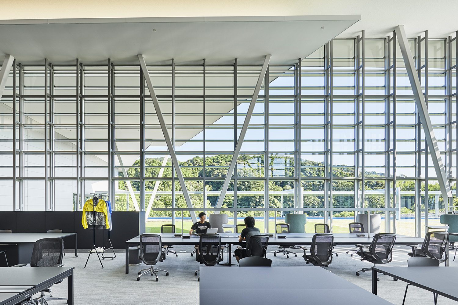 Descente Innovation Studio Complex