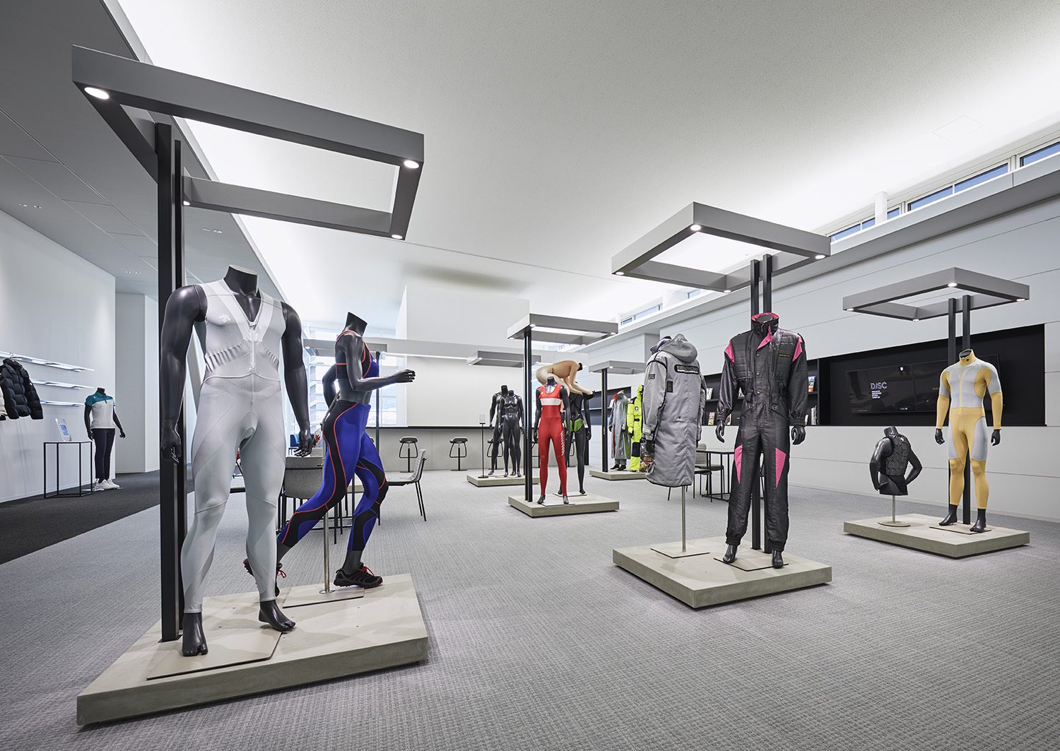Descente Innovation Studio Complex