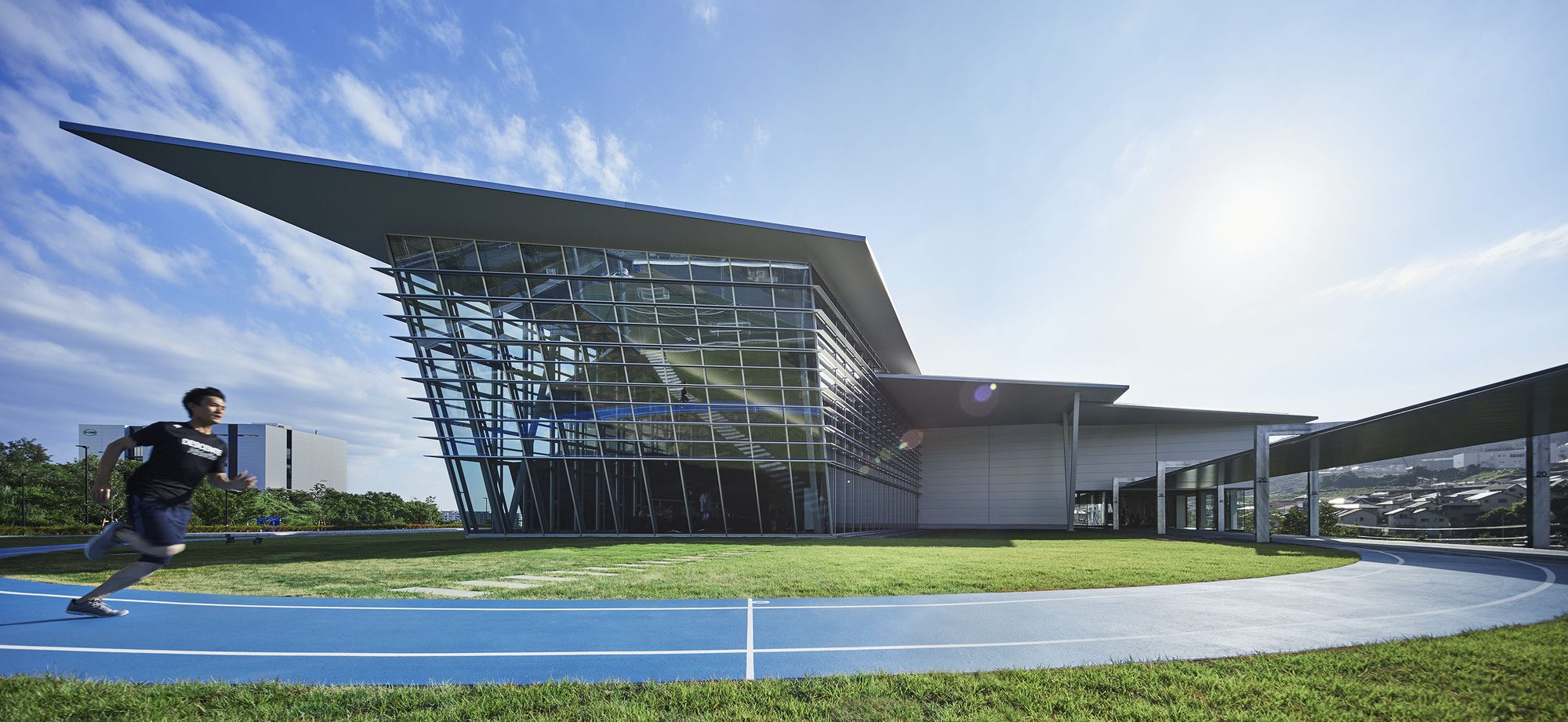 Descente Innovation Studio Complex