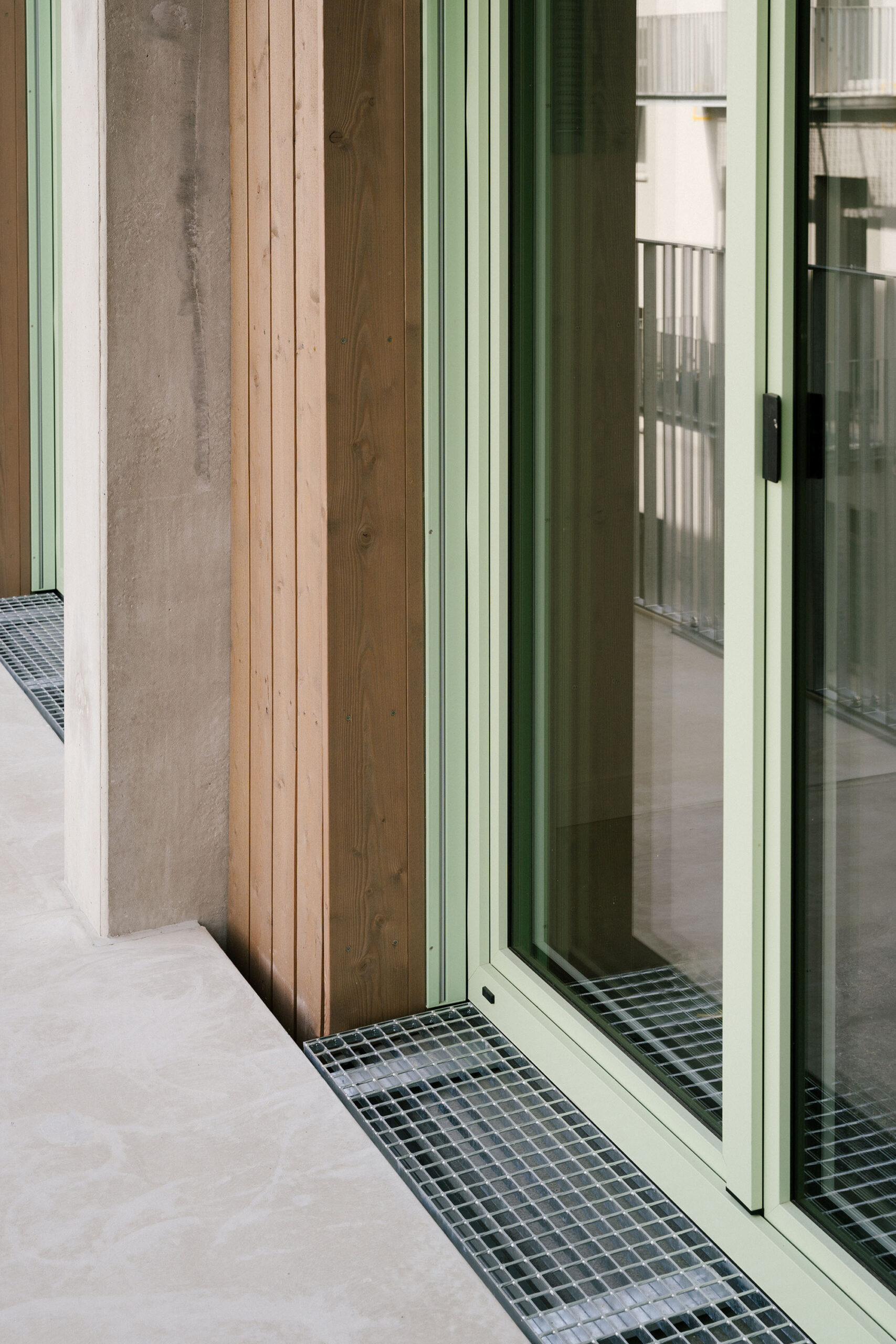 Element & Lingot Building