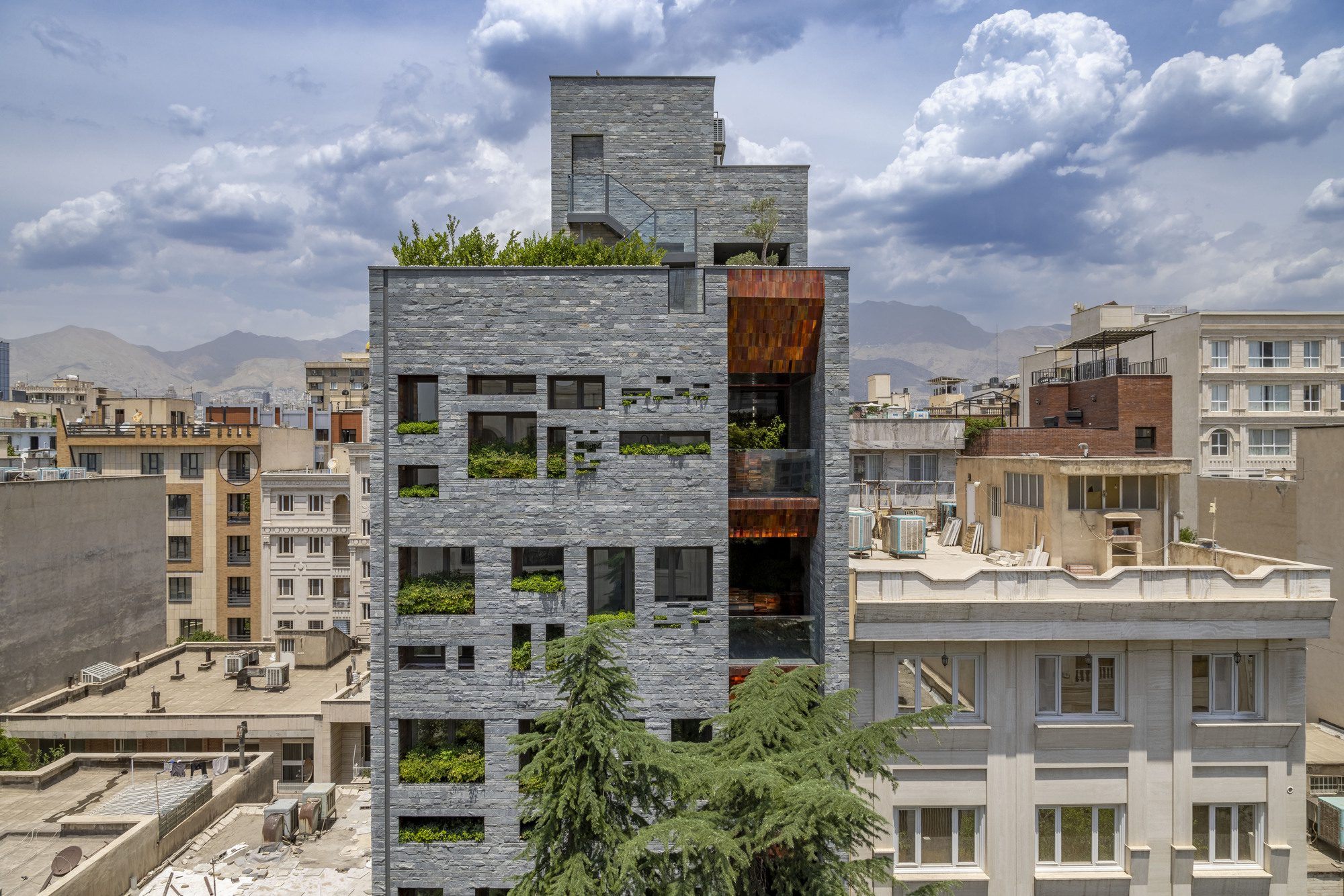 Darya Residential Building