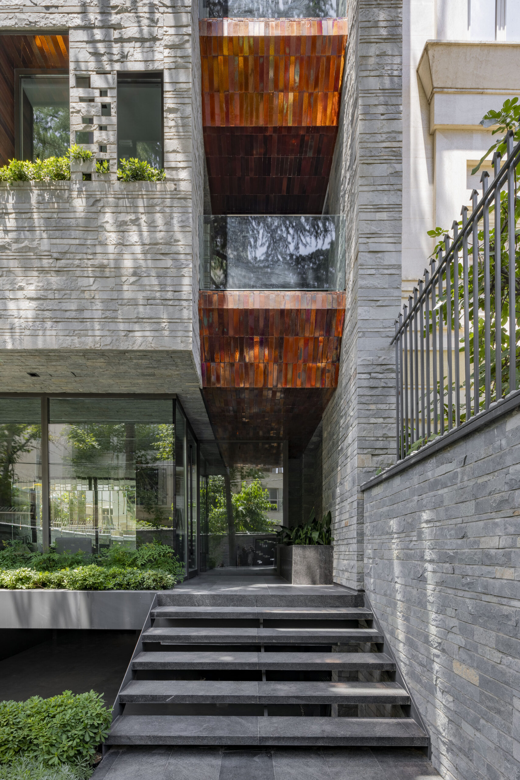 Darya Residential Building