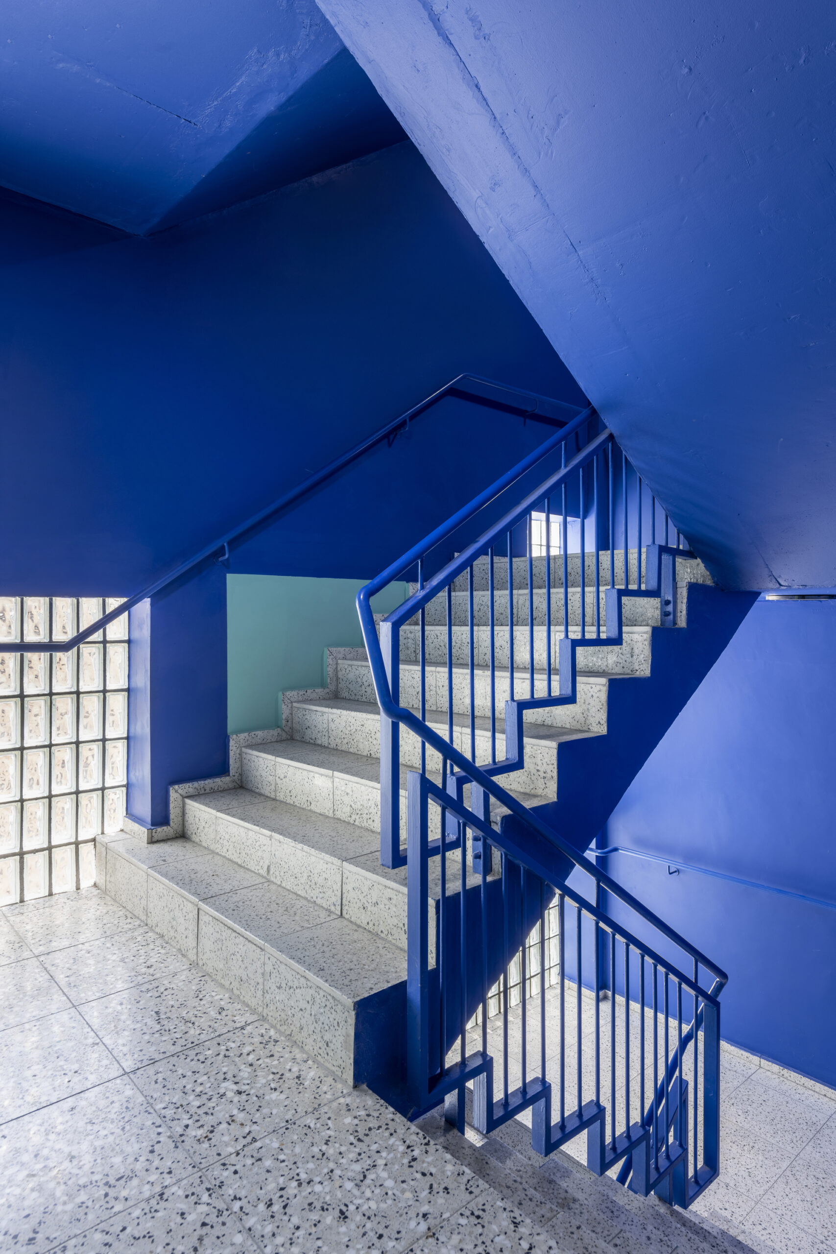 Uxolo Apartments