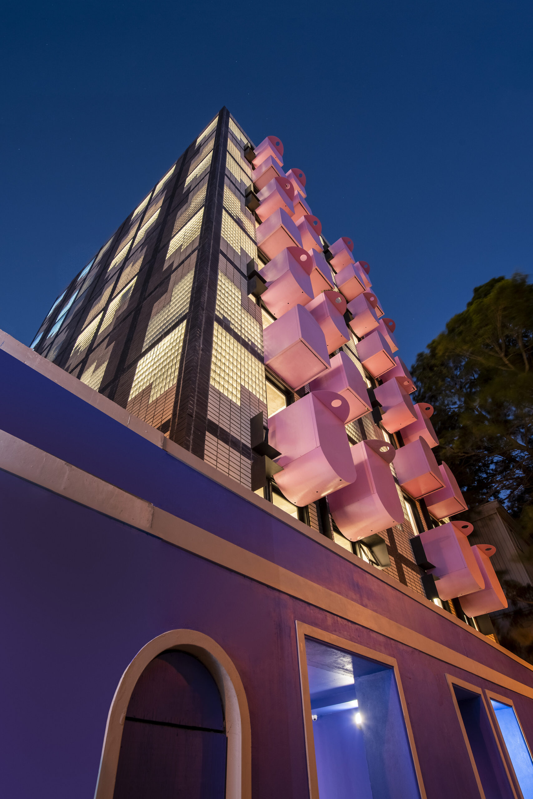 Uxolo Apartments