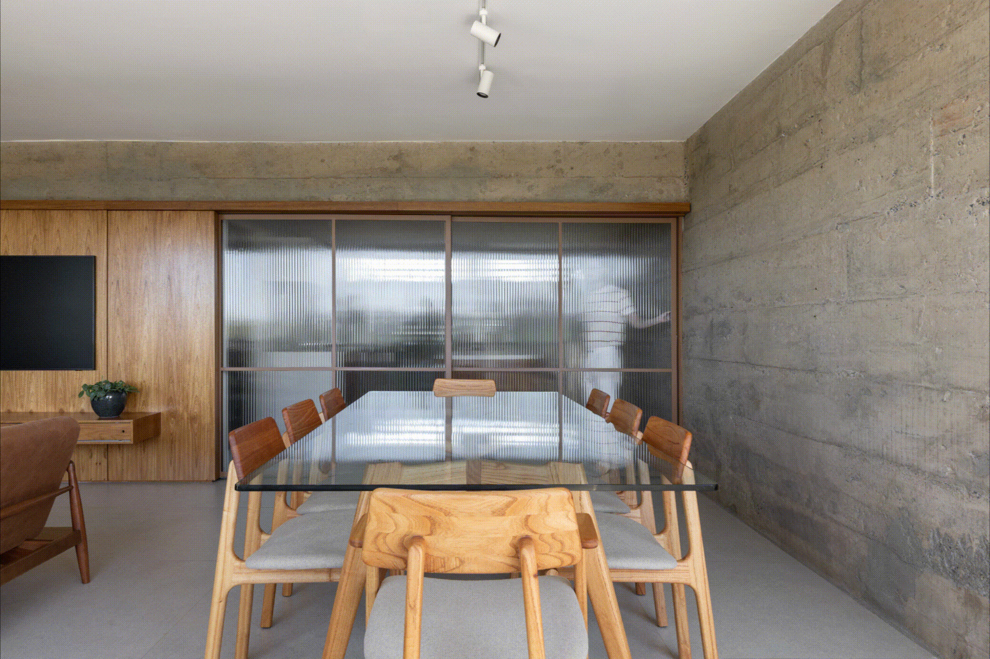 Aurora Apartment