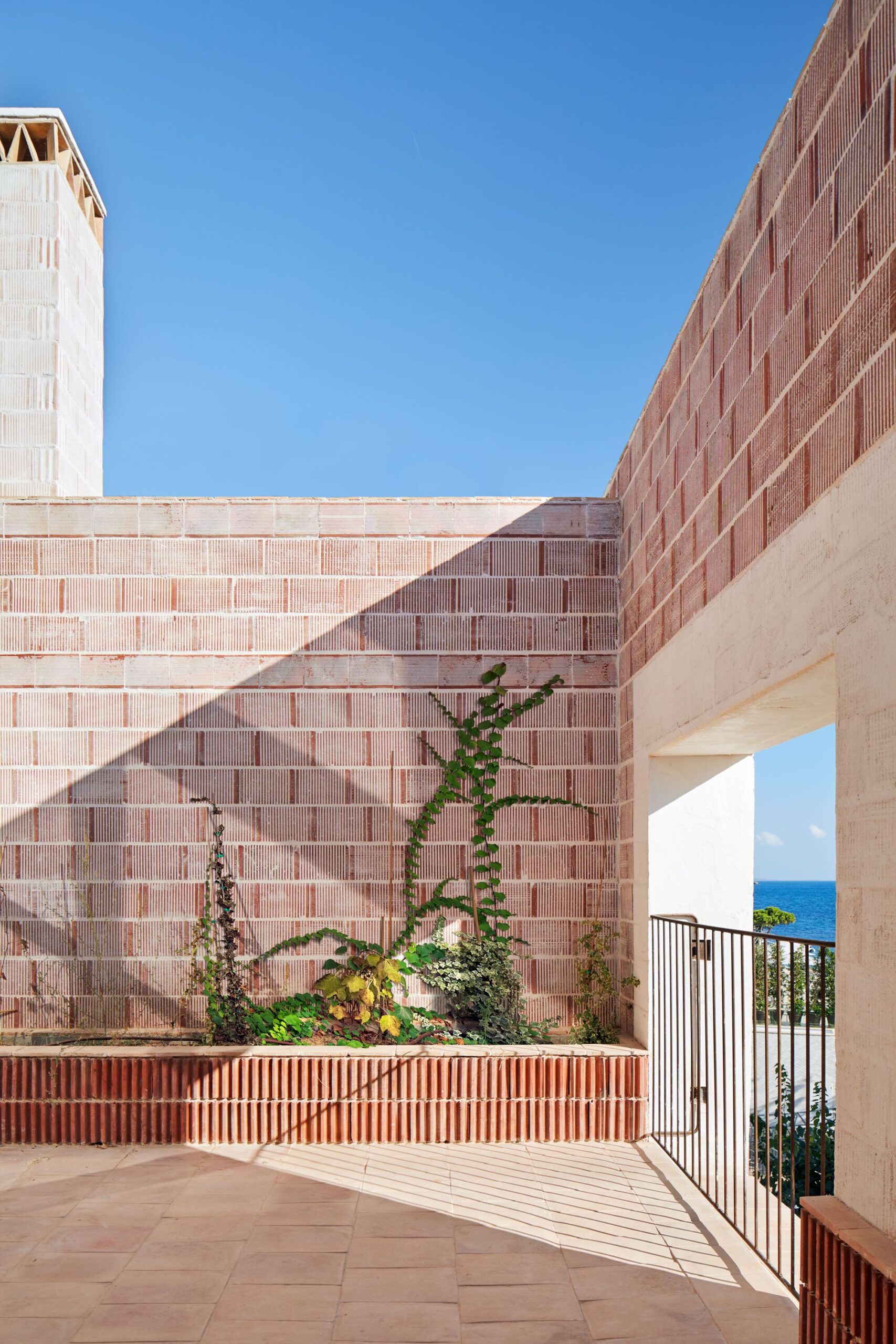 Public Housing in Platja D’En Bossa
