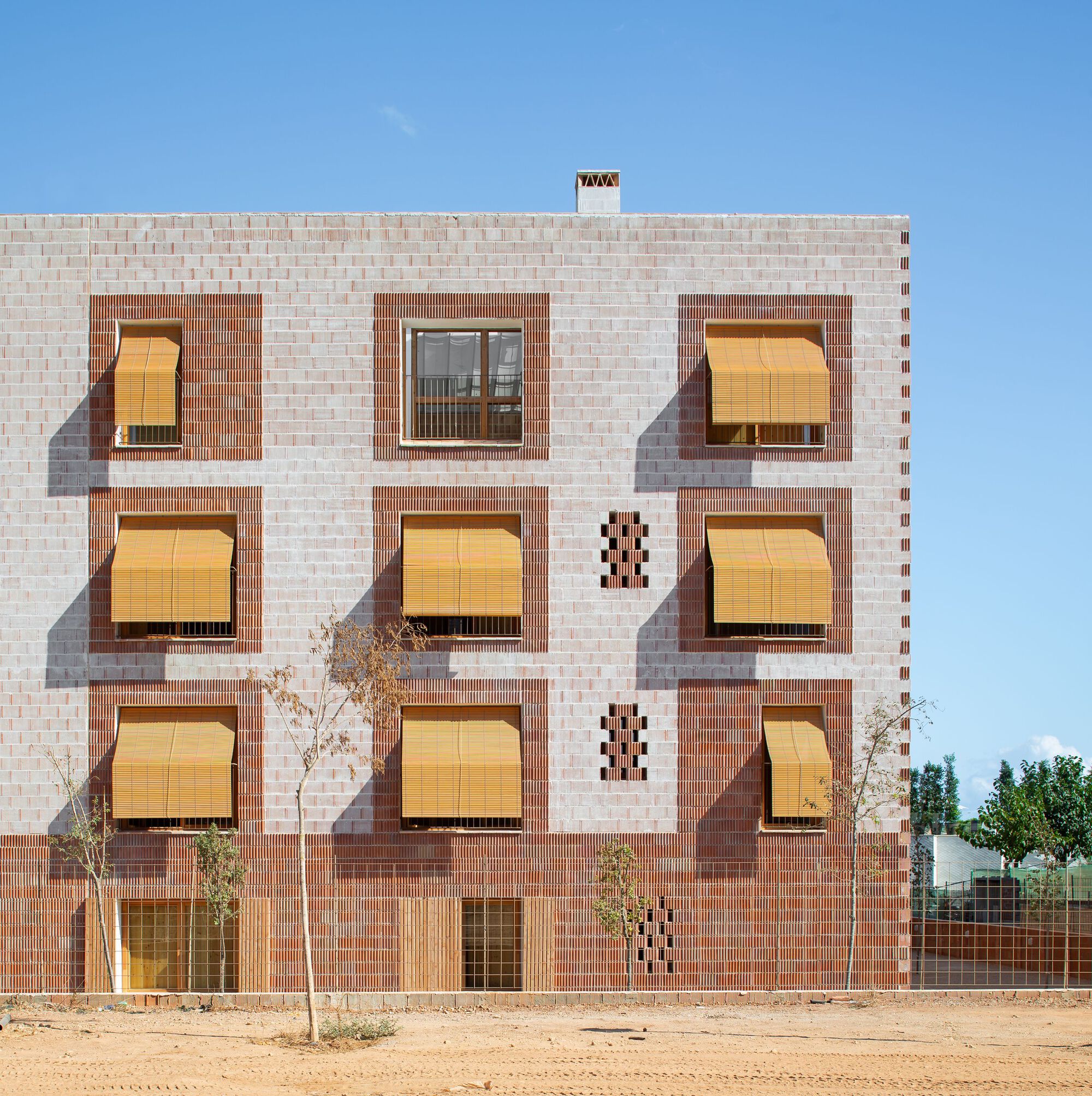 Public Housing in Platja D’En Bossa