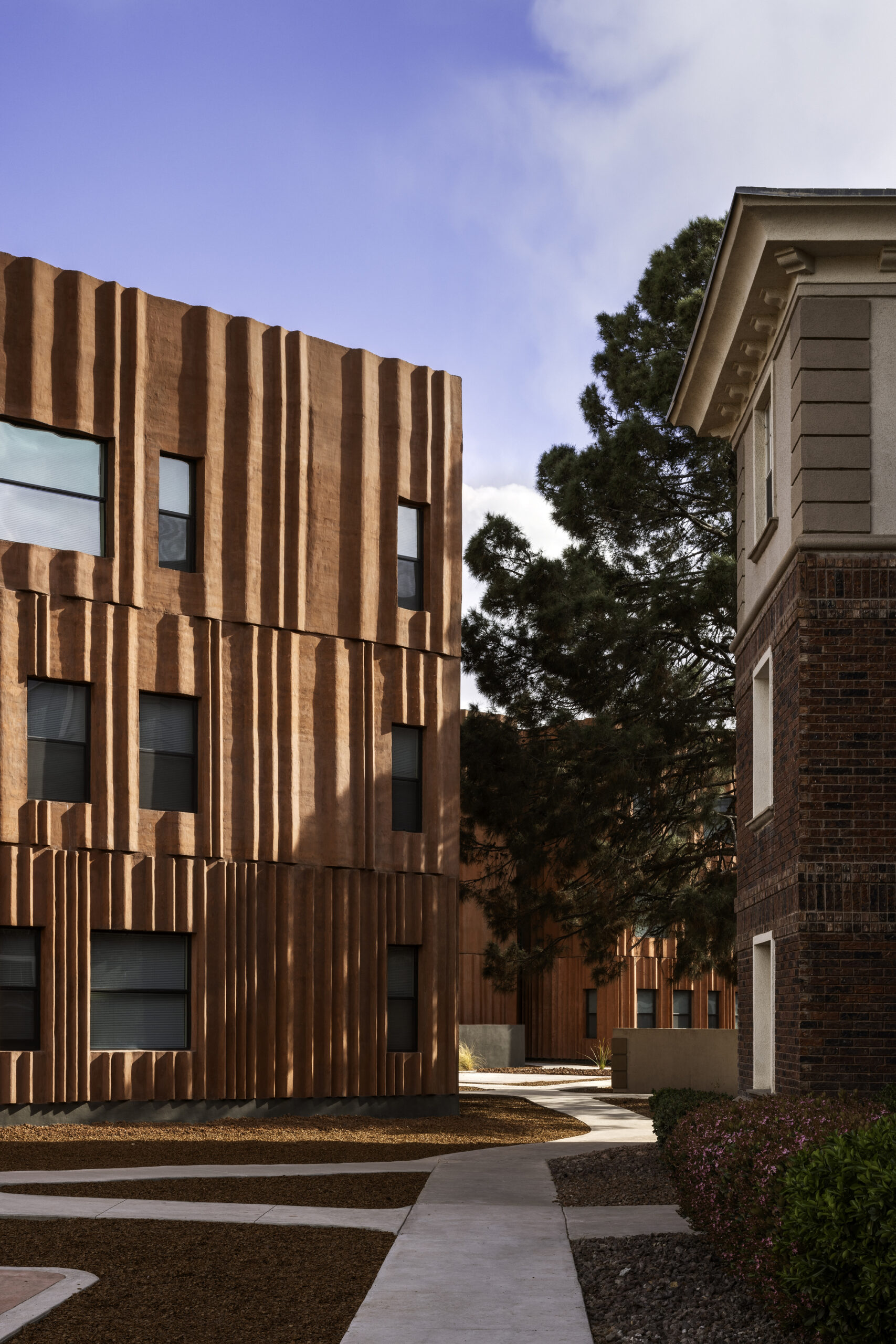RT2 Apartments