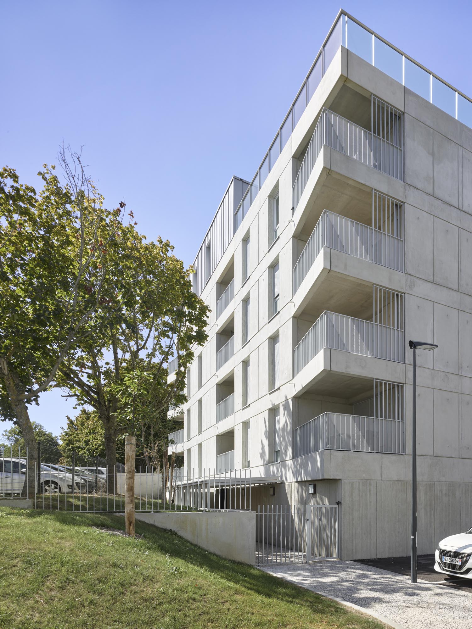 Jardins de Pouvourville Residential Complex