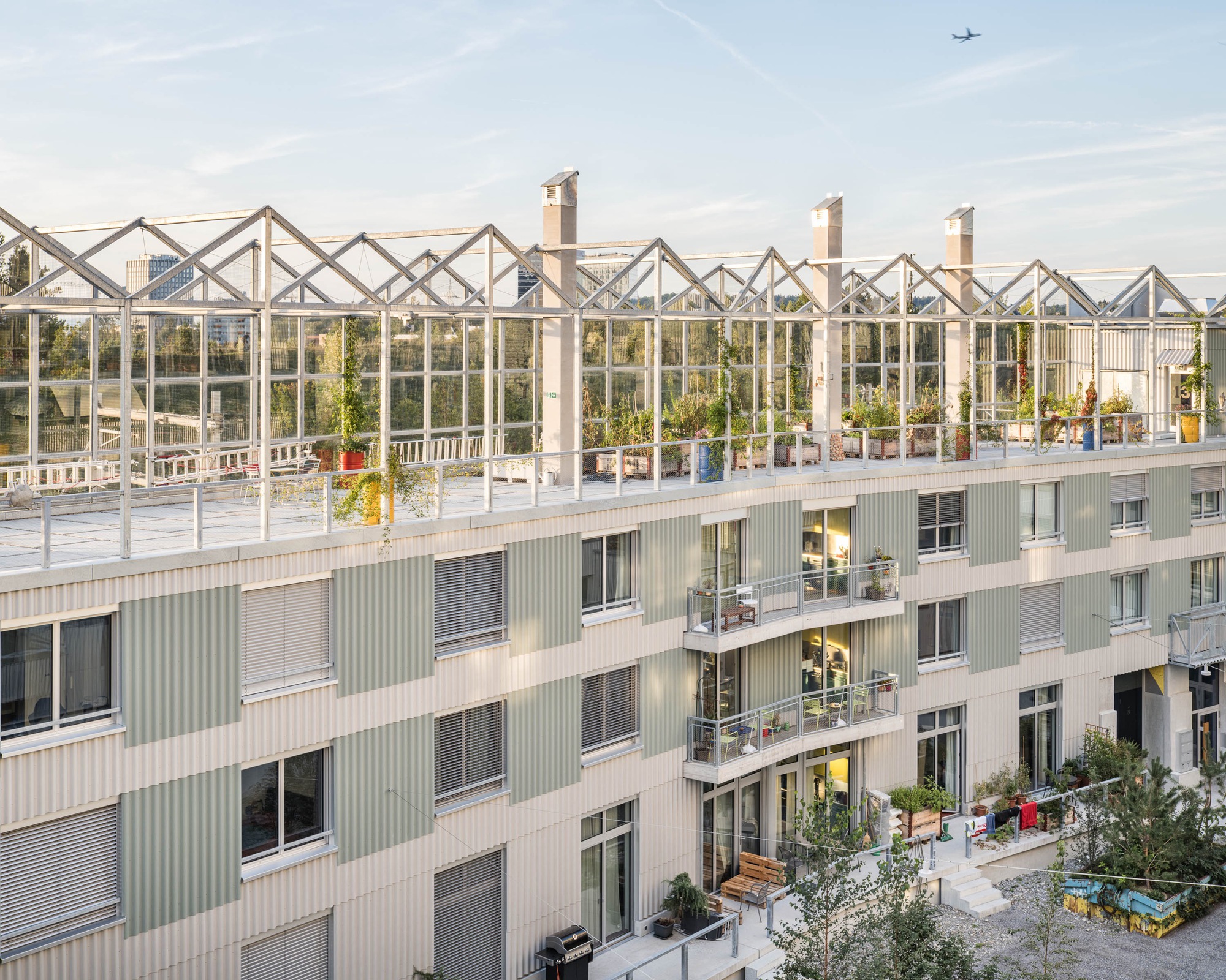 Hochbord Housing