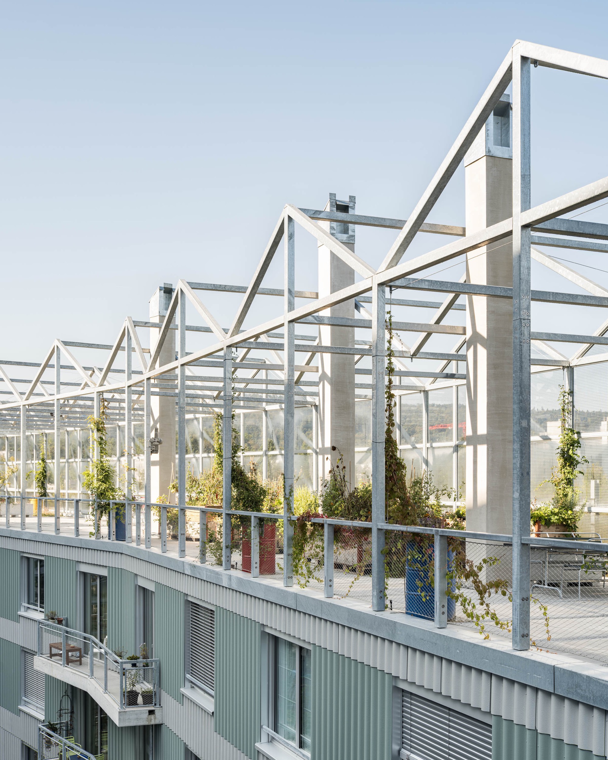 Hochbord Housing