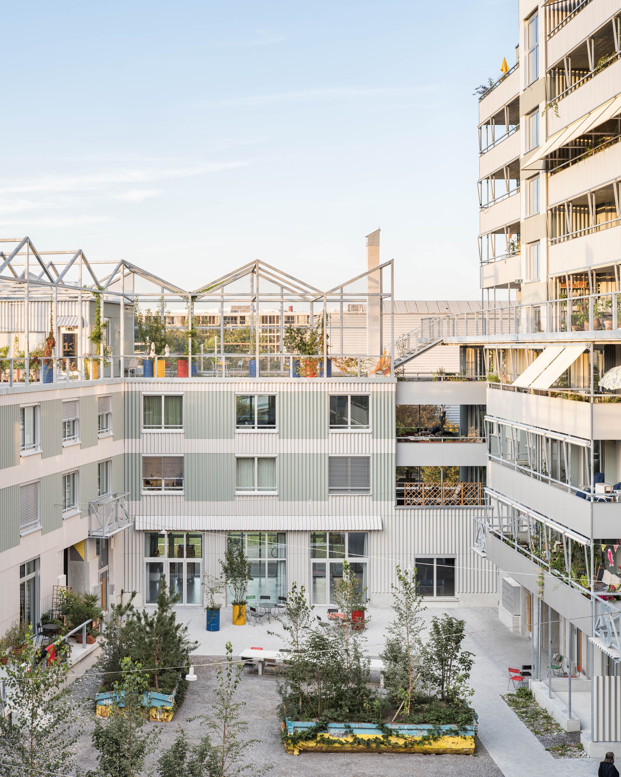 Hochbord Housing