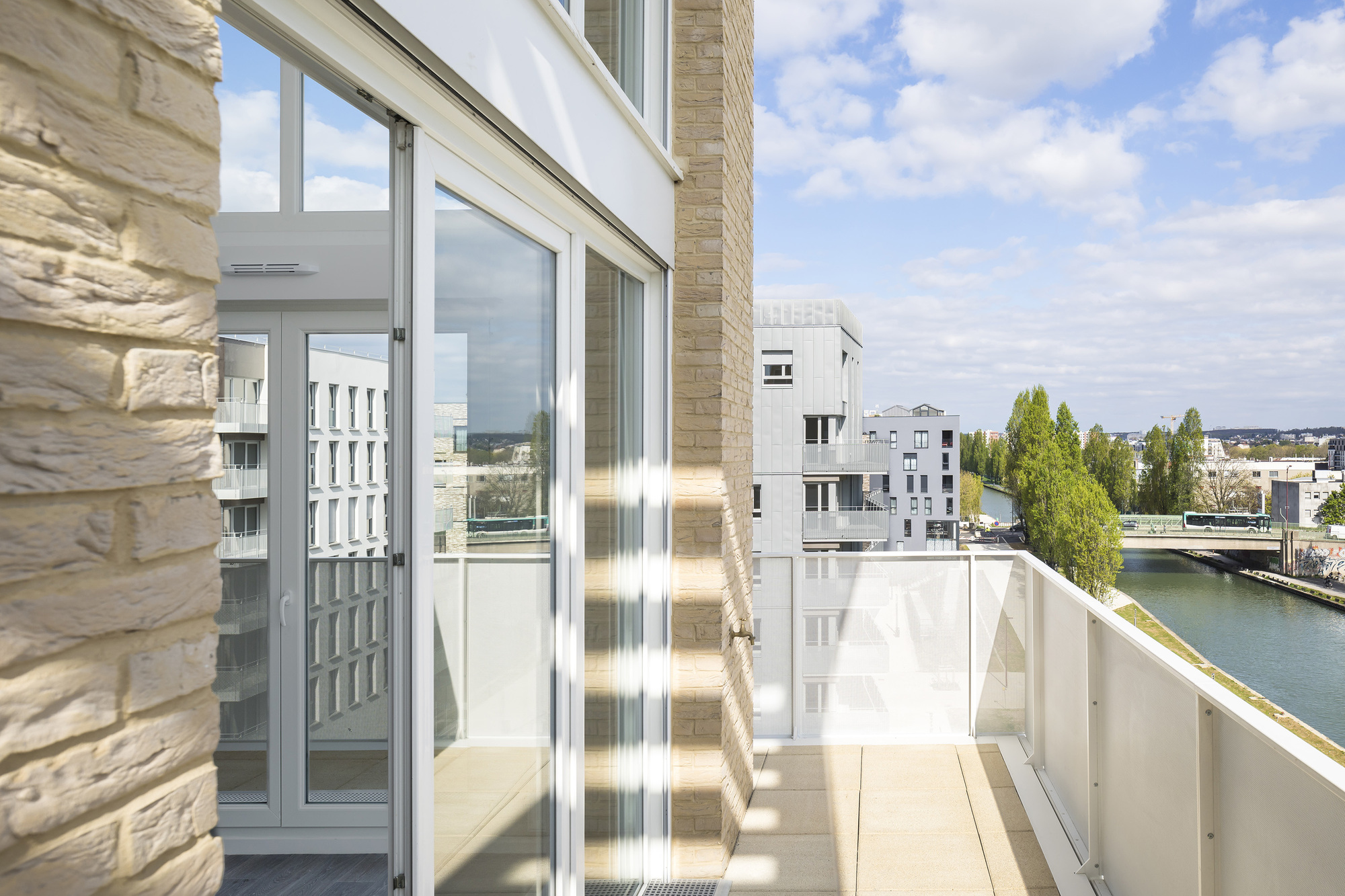 Rives de l'Ourcq Housing