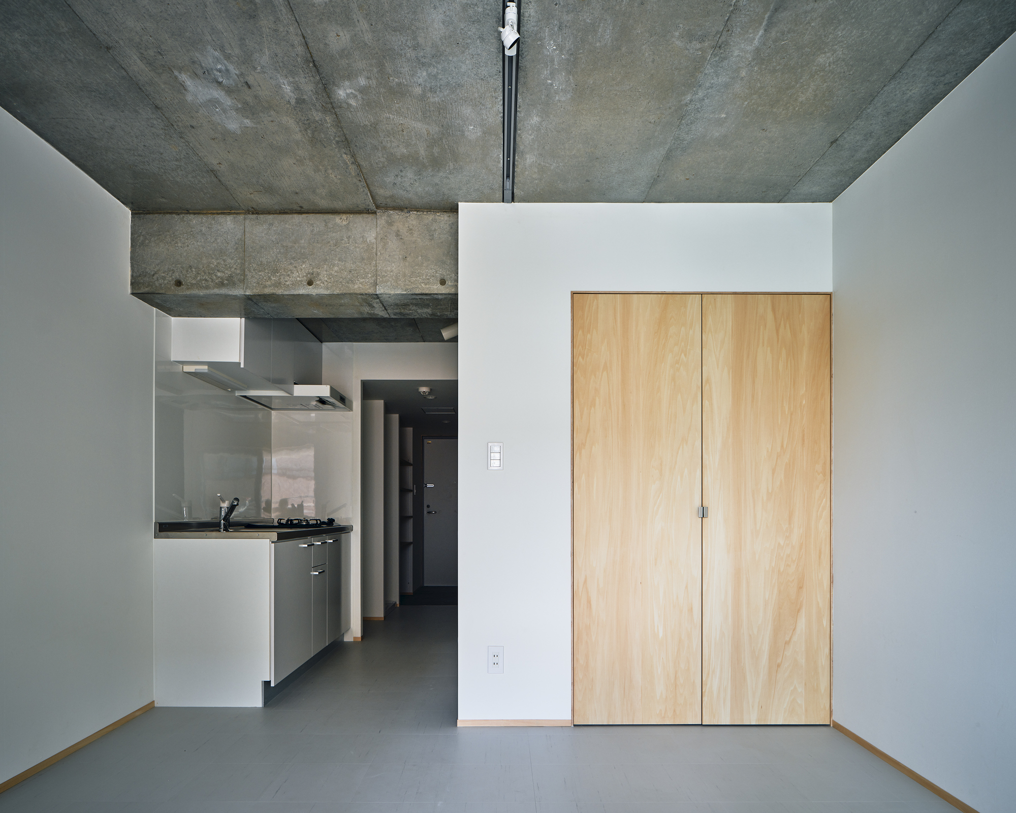 Apartment Complex in Omori-cho