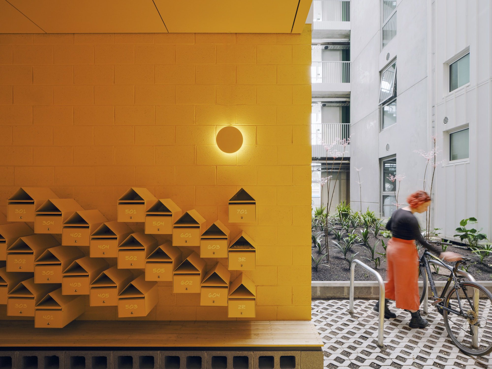 #10 Apartment | Padiav Parth Architects