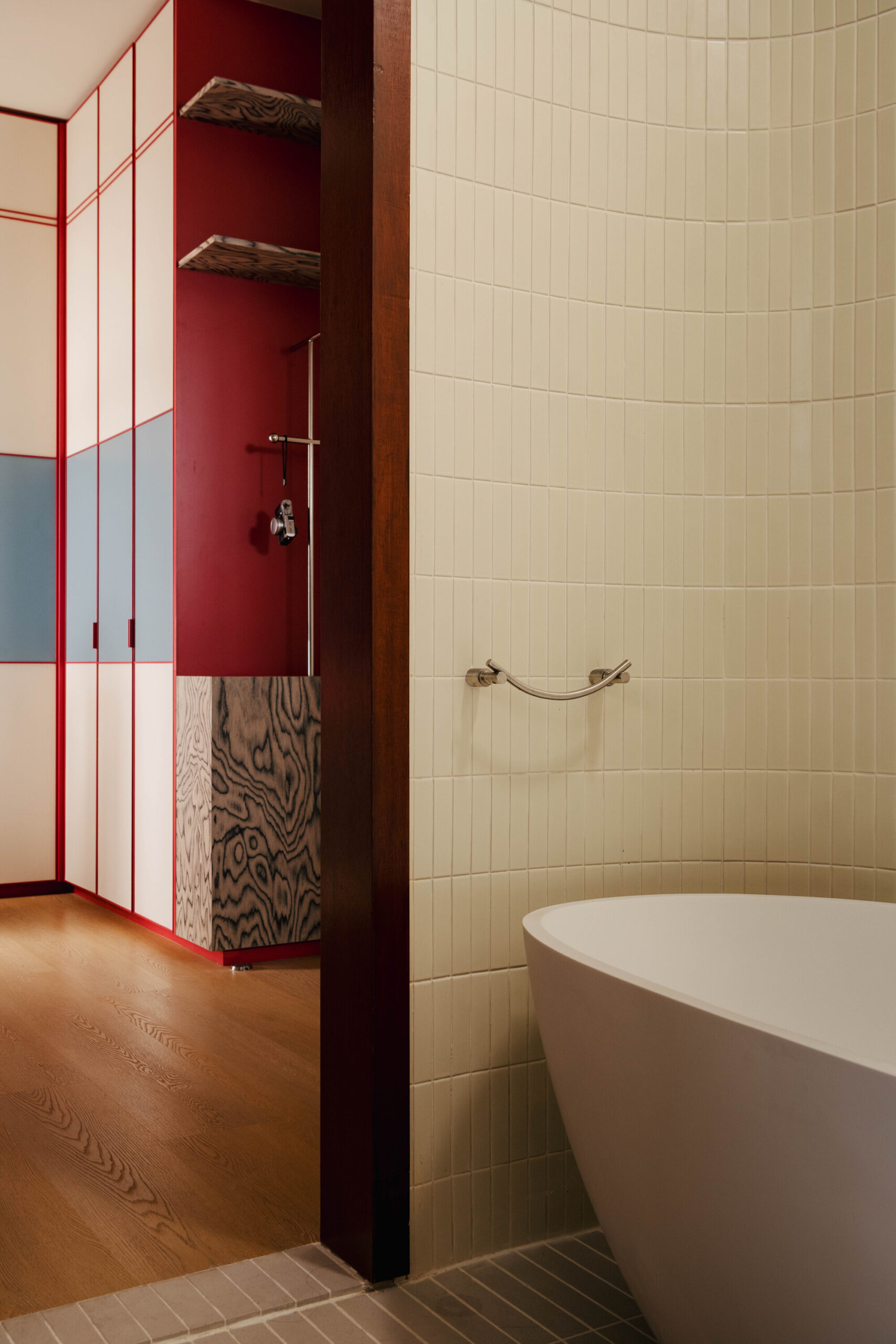 16 Crimson Unfold Apartment