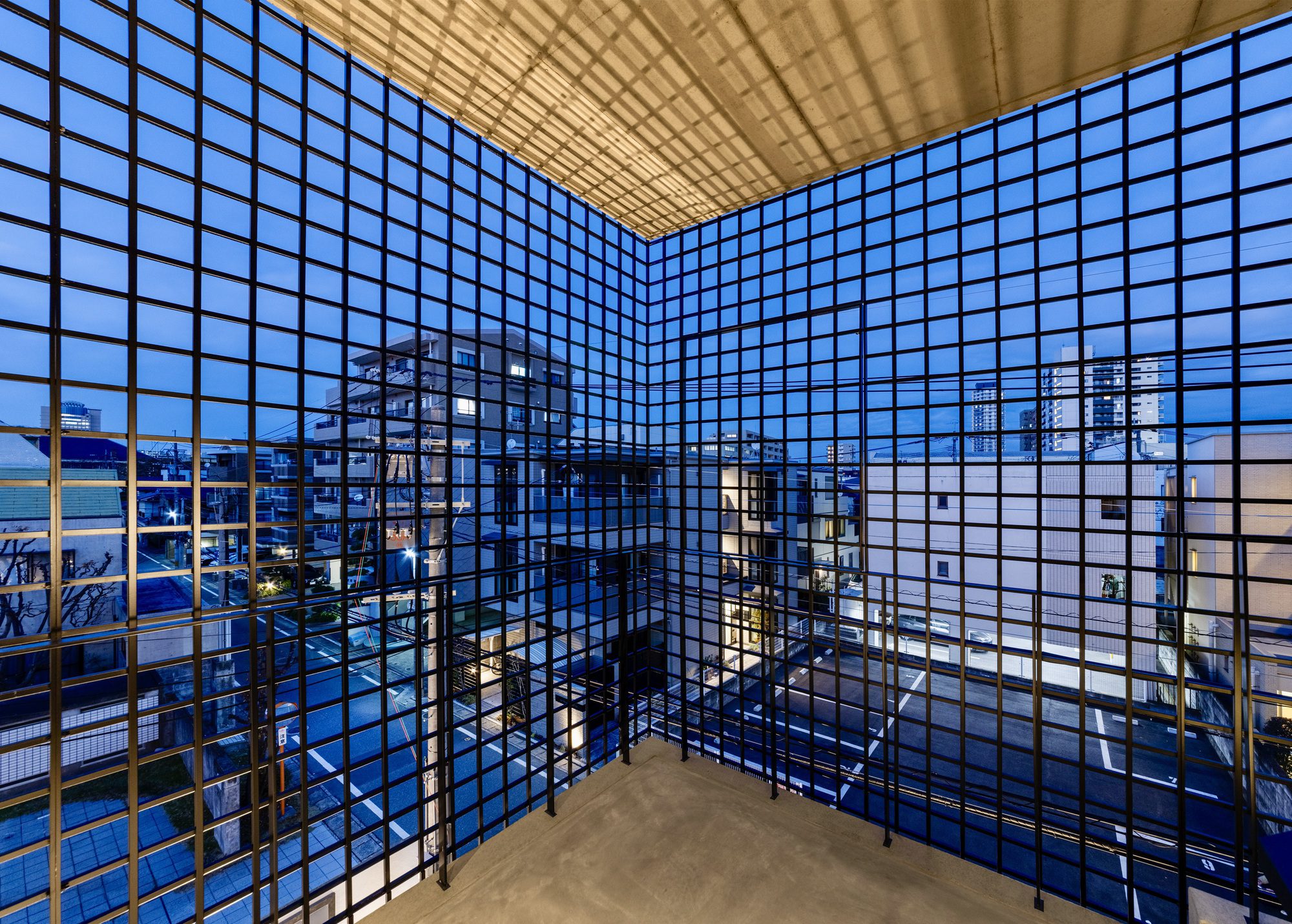 LATTICE in Fukuoka Multi-tenant Building