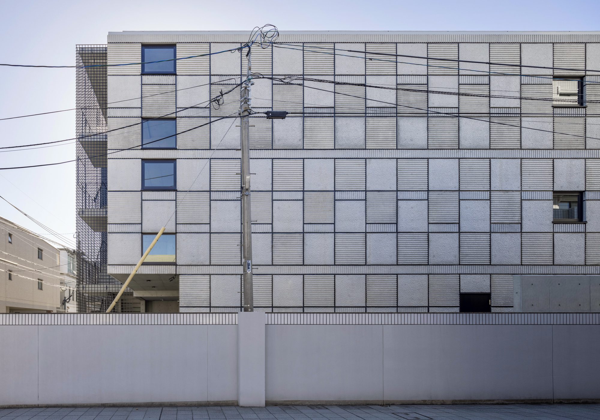 LATTICE in Fukuoka Multi-tenant Building