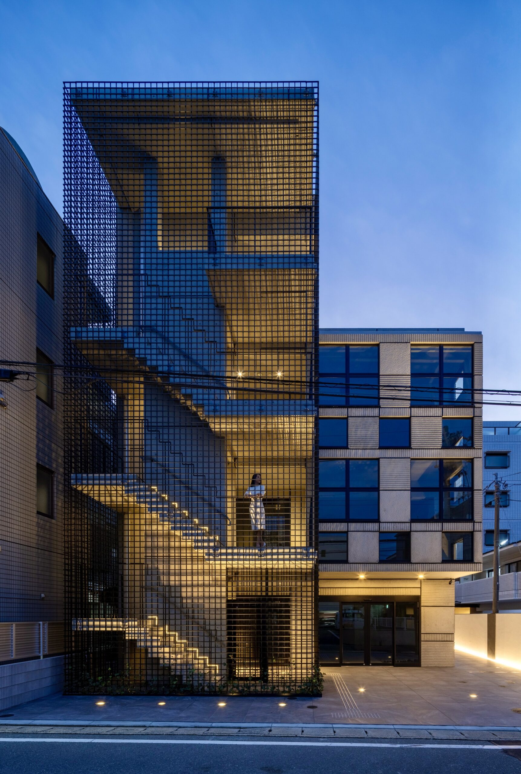 LATTICE in Fukuoka Multi-tenant Building