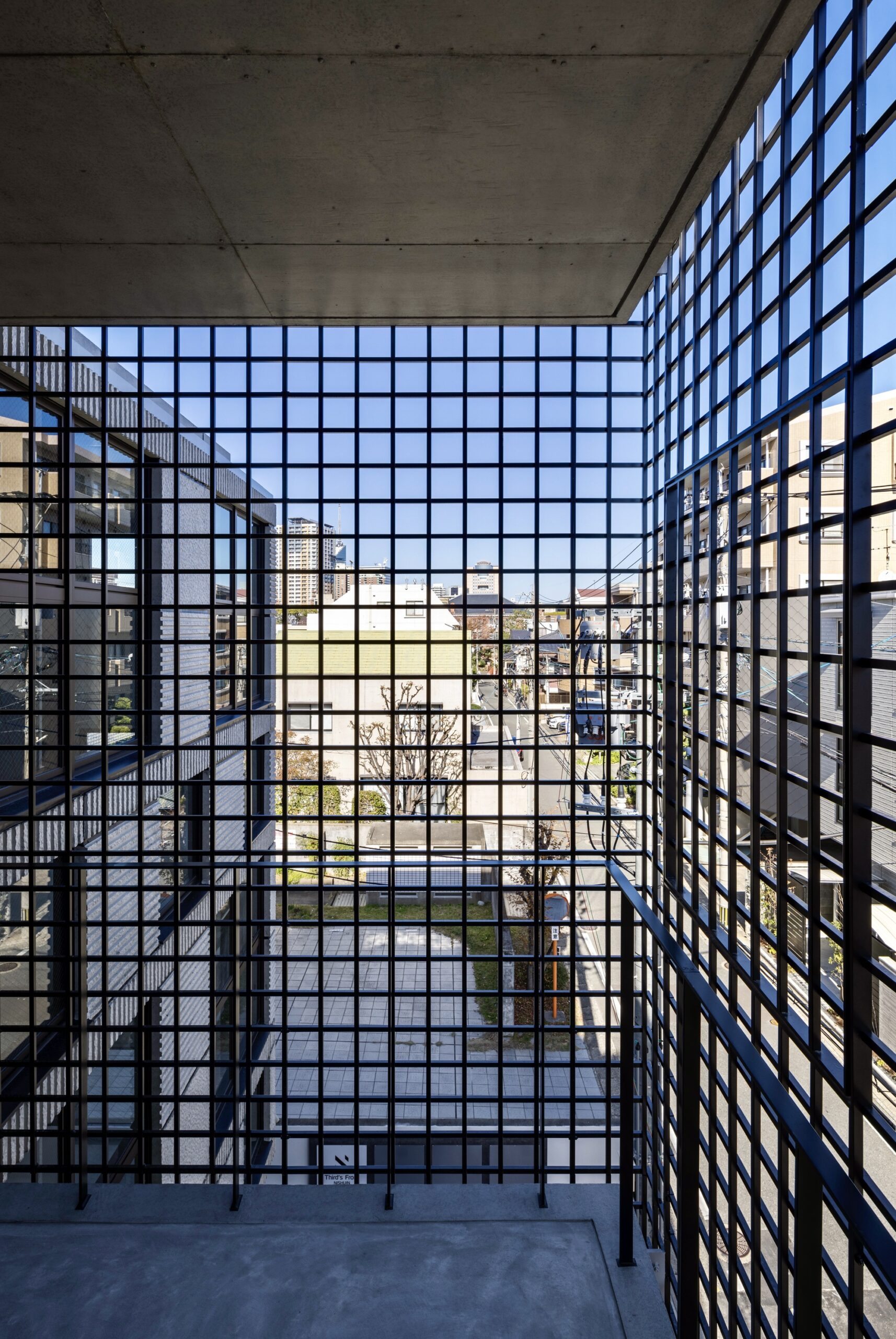 LATTICE in Fukuoka Multi-tenant Building