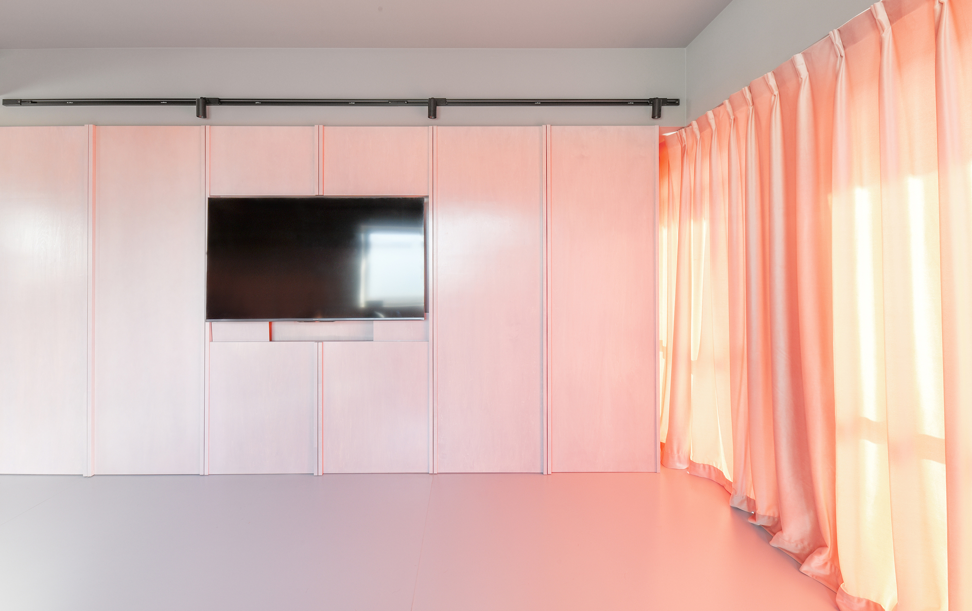 404 Residence