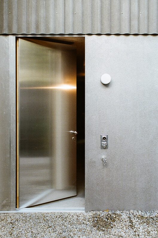 blaesi house and studio wallimann reichen 2