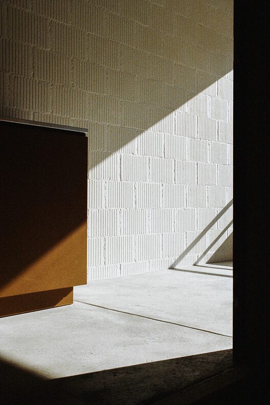 blaesi house and studio wallimann reichen 3