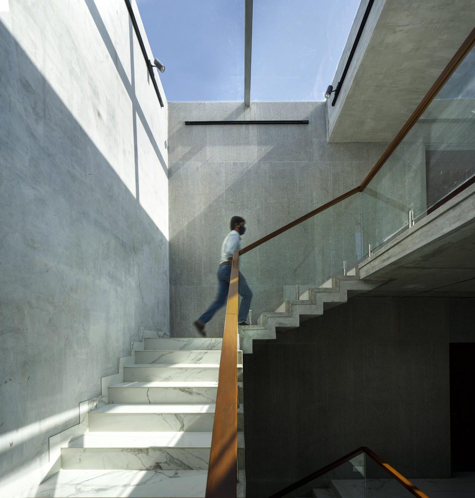 Boat Club Apartments