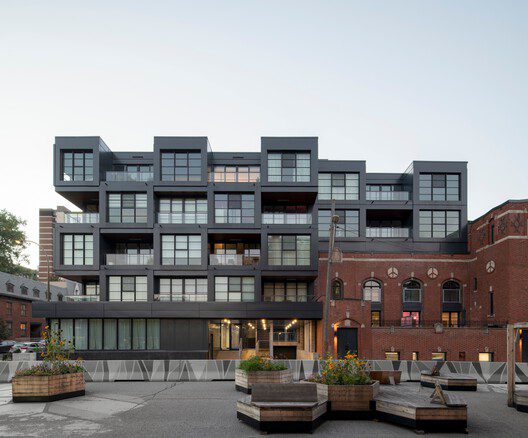 carre des arts sid lee architecture plus adhoc architectes 1