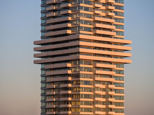 cooltoren tower v8 architects 1