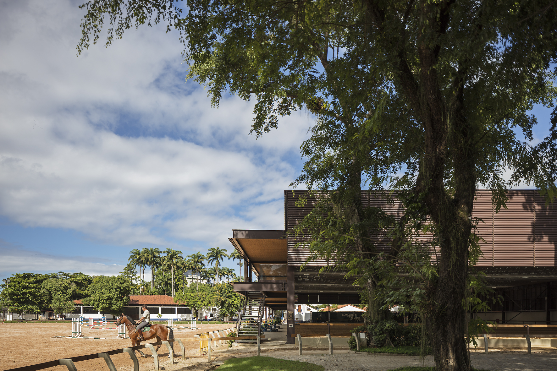 Riding Club