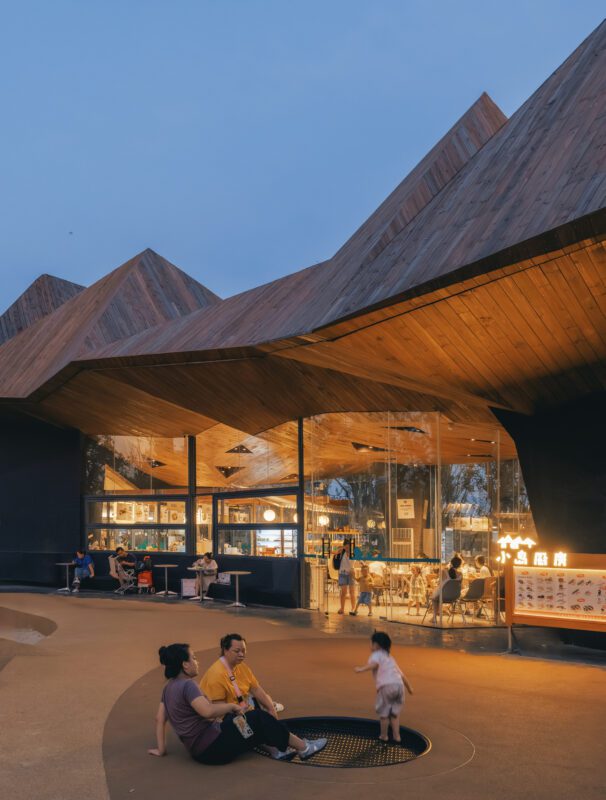 LuxeIsland Restaurant