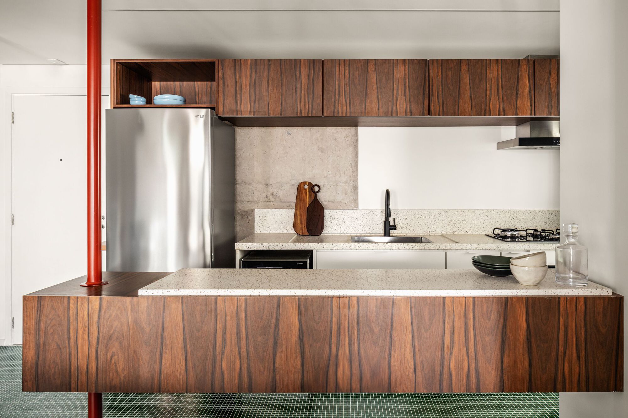 Core Apartment,