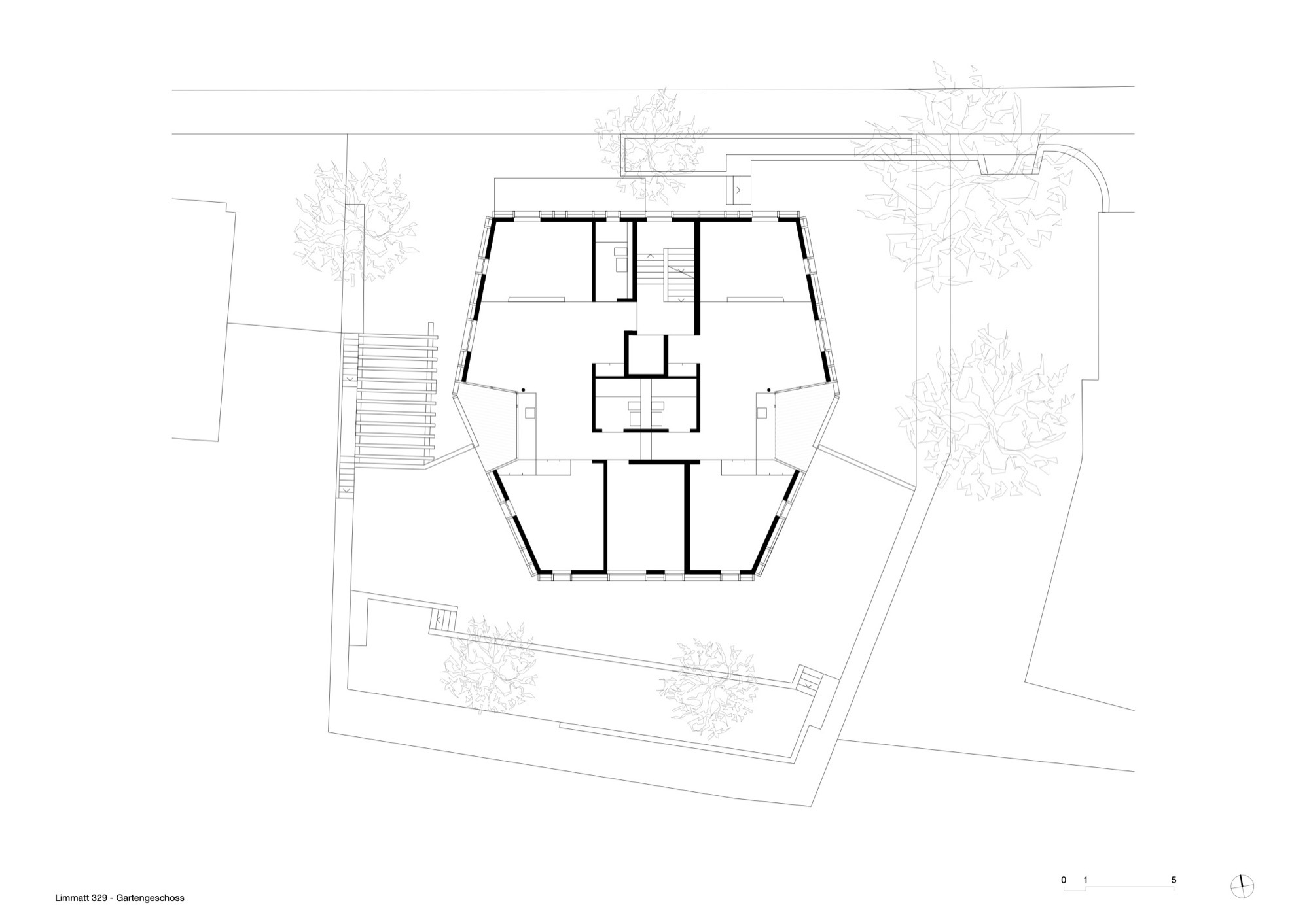 Apartment Building L329