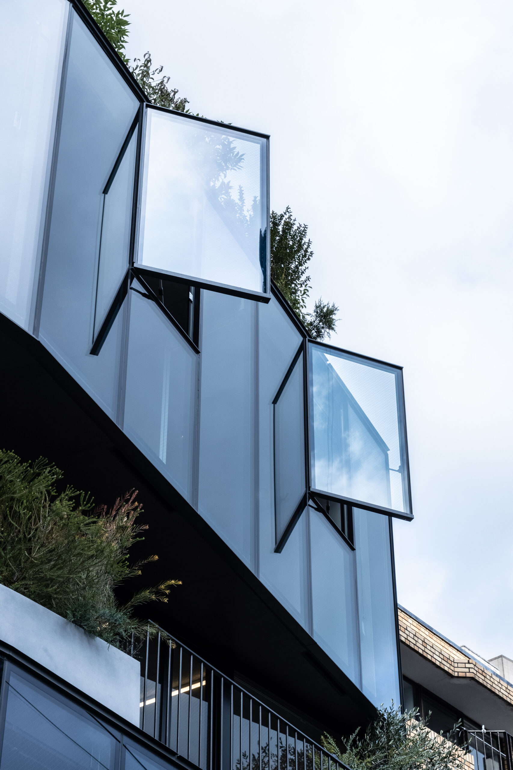 AUBE Toranomon Residential Building