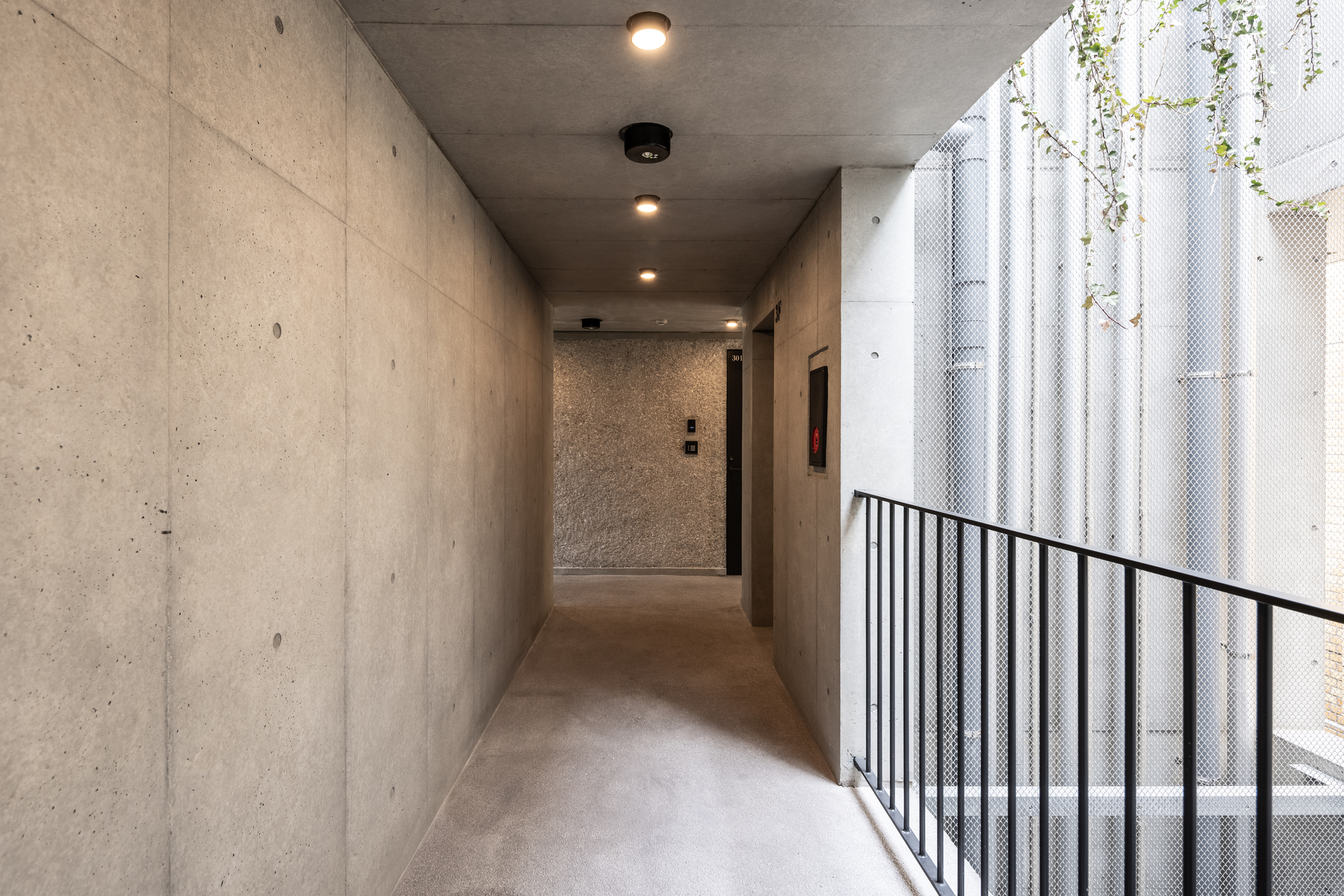 AUBE Toranomon Residential Building