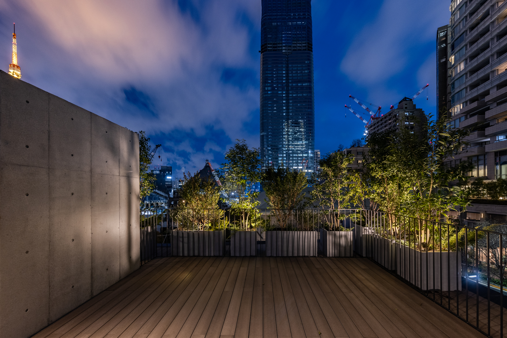 AUBE Toranomon Residential Building