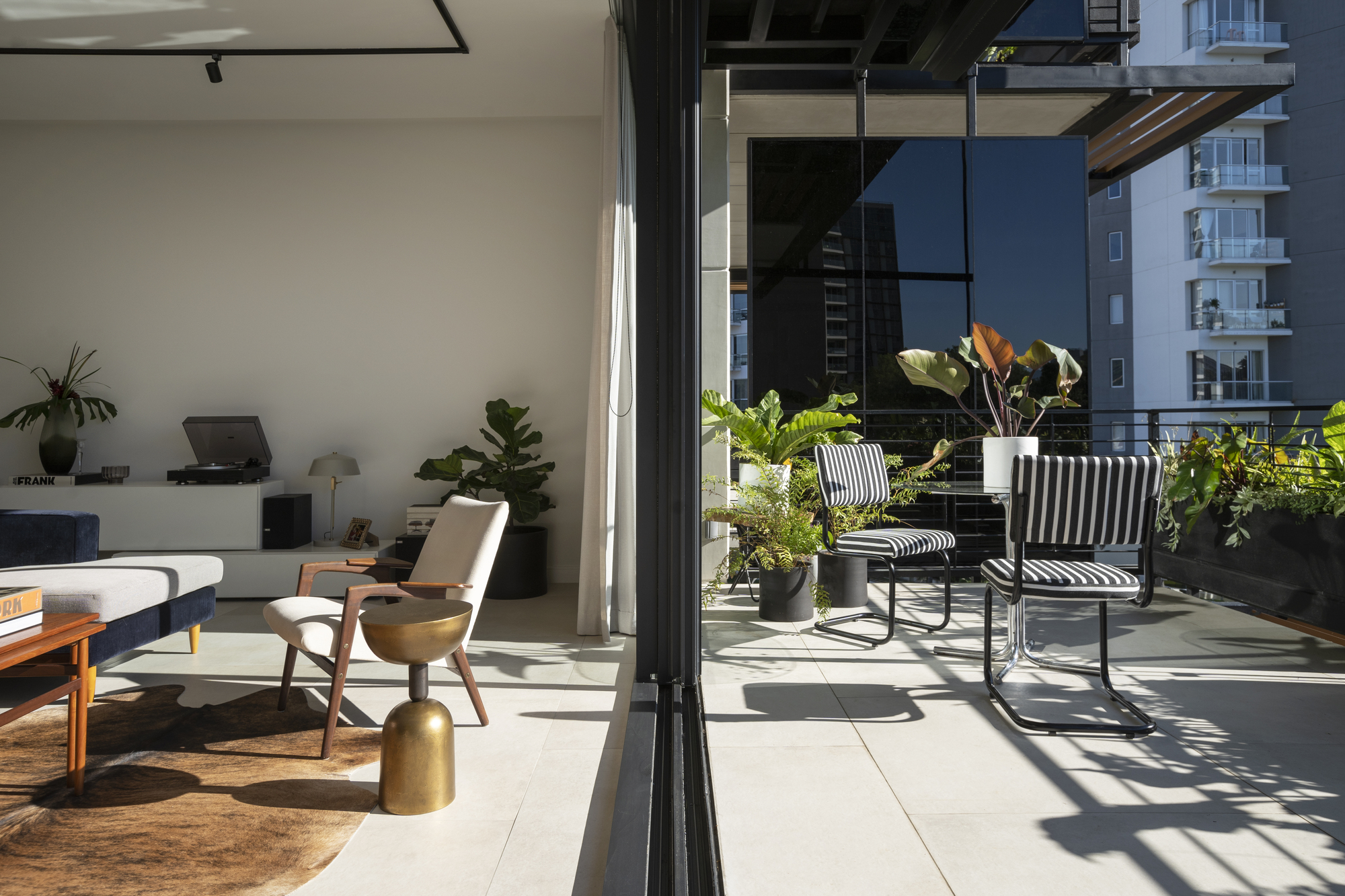 Gardenia Apartments